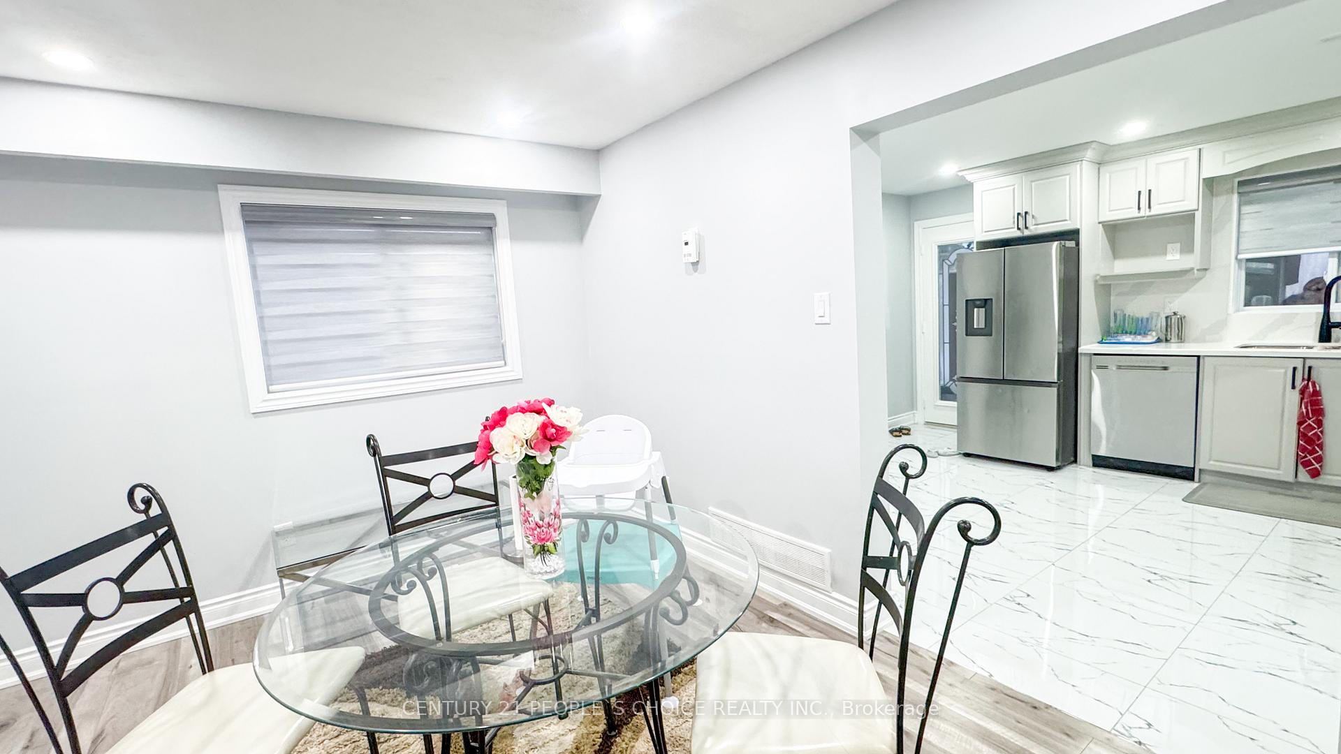 Photo 20 of 7 Dalraith Crescent, Brampton, Southgate — HOMEH