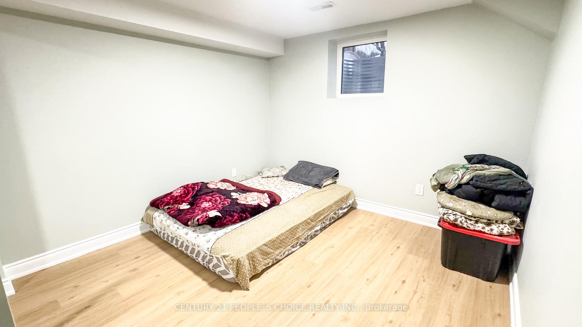 Photo 29 of 7 Dalraith Crescent, Brampton, Southgate — HOMEH