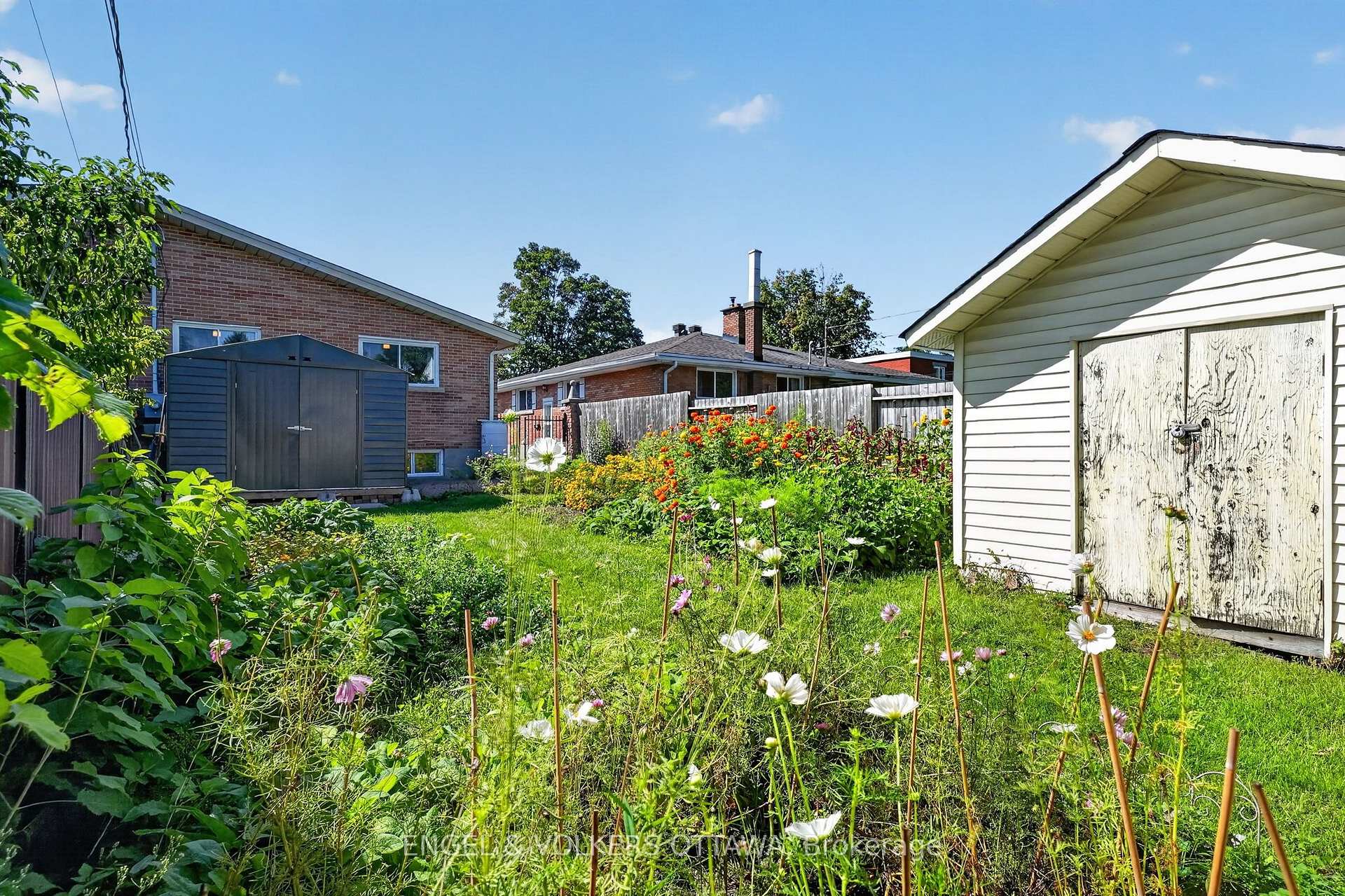Photo 33 of 793 Trojan Avenue, Ottawa, Castle Heights/Rideau High — HOMEH