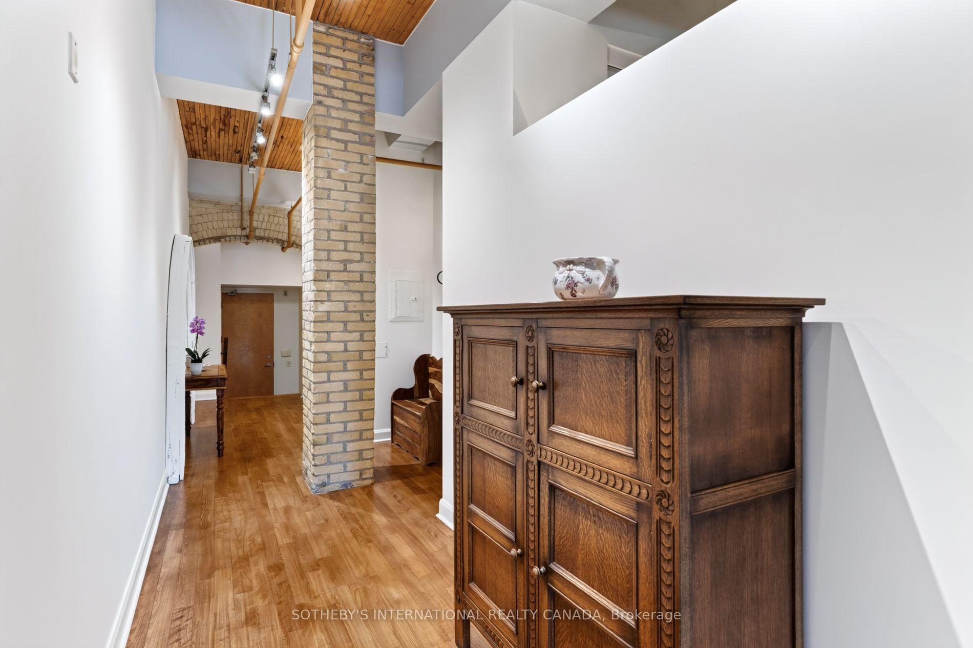 Photo 3 of Unit 208, 993 Queen Street W, Toronto, Niagara — HOMEH