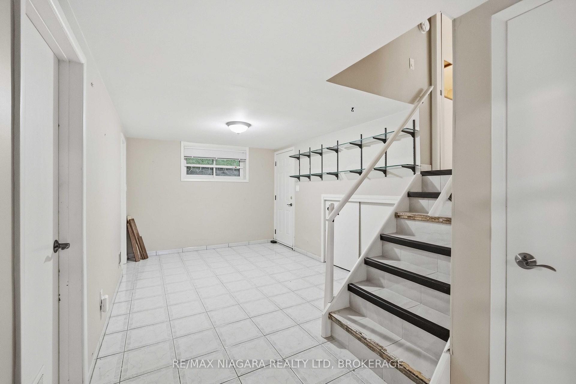 Photo 26 of 150 Woodside Drive, St. Catharines, Glendale/Glenridge — HOMEH