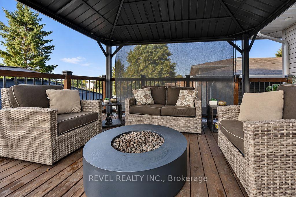 Photo 10 of 441 Kellyann Drive, Timmins, TNW - Riverpark — HOMEH