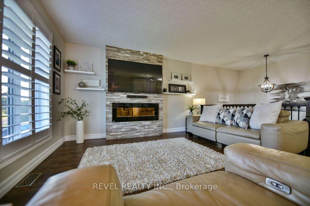 Photo 13 of 441 Kellyann Drive, Timmins, TNW - Riverpark — HOMEH