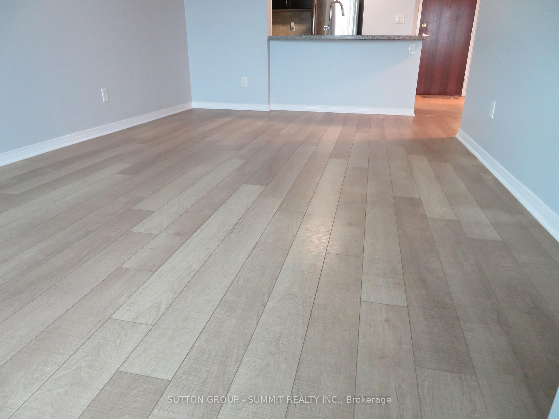 Photo 6 of Unit 1706, 4900 Glen Erin Drive, Mississauga, Central Erin Mills — HOMEH