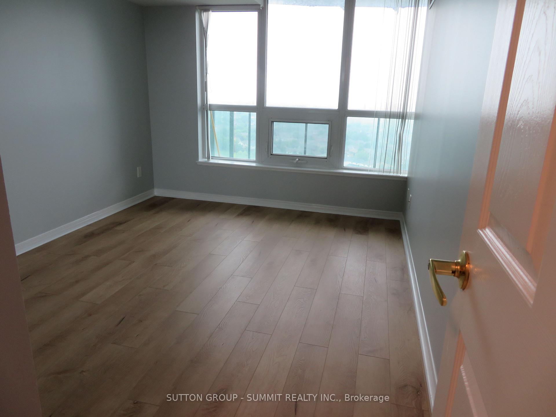 Photo 11 of Unit 1706, 4900 Glen Erin Drive, Mississauga, Central Erin Mills — HOMEH