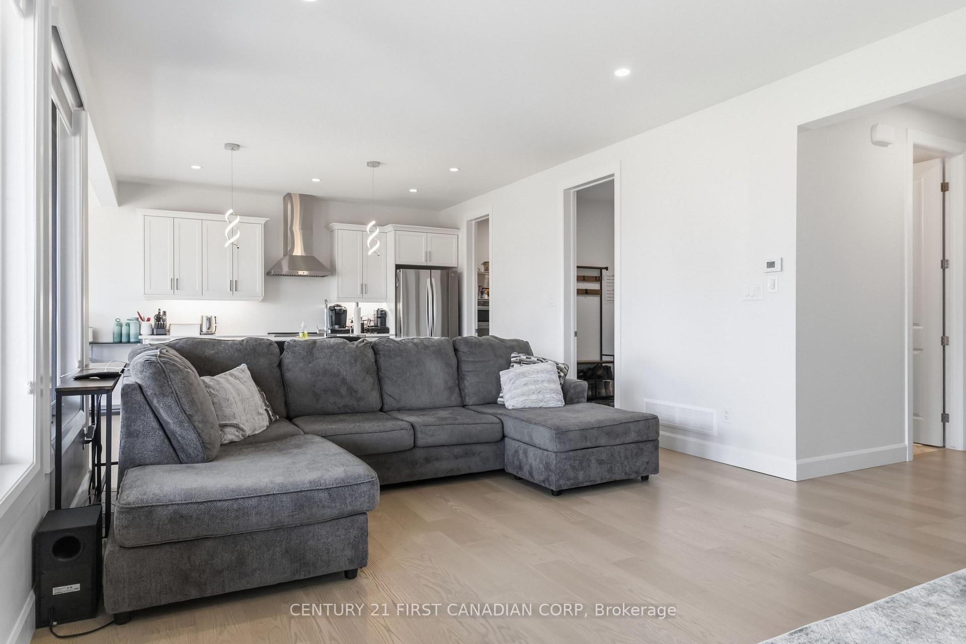 Photo 12 of 68 Rosina Lane, Zorra, Thamesford — HOMEH