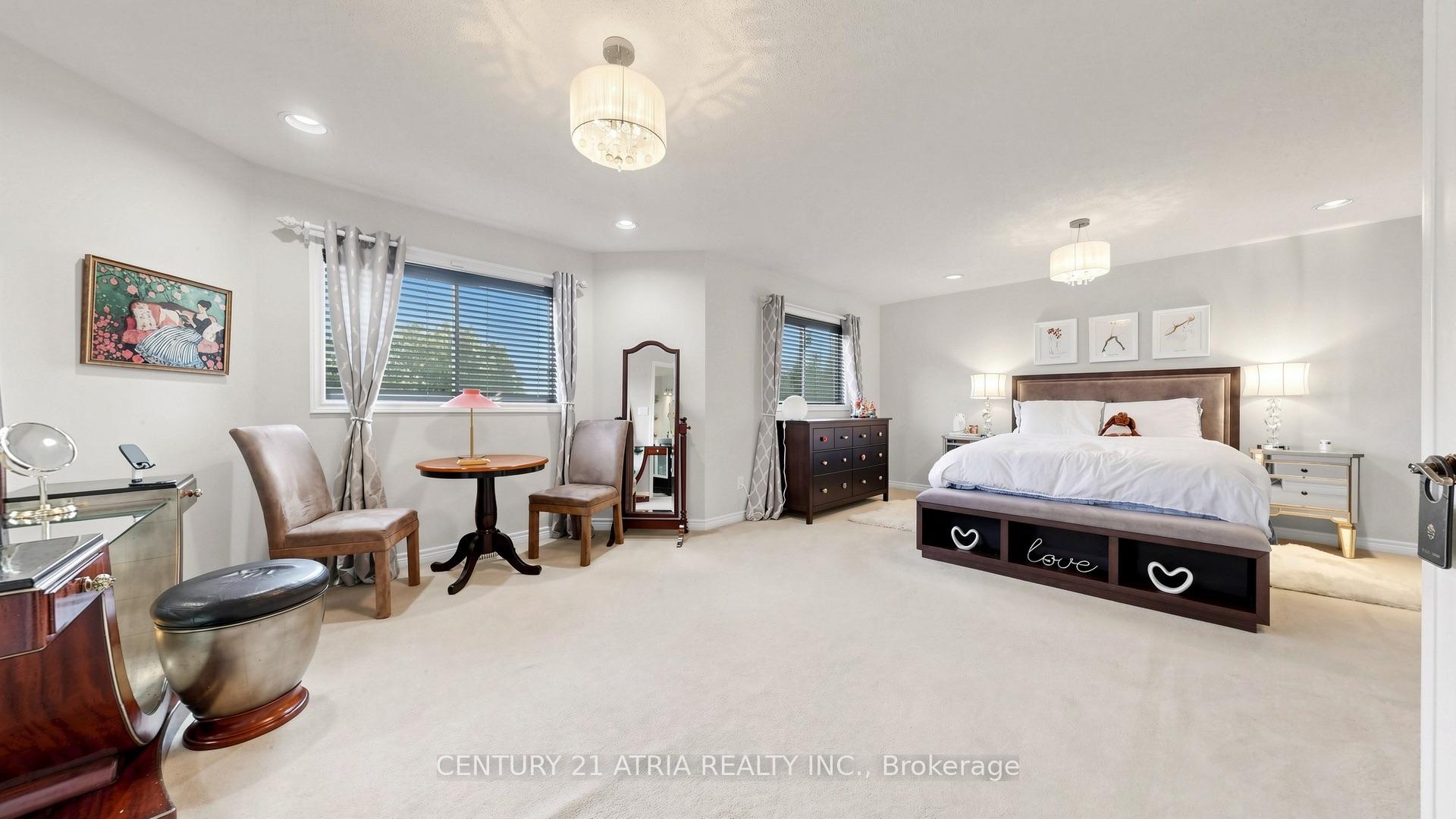 Photo 24 of 64 Alpine Crescent, Richmond Hill, Rouge Woods — HOMEH