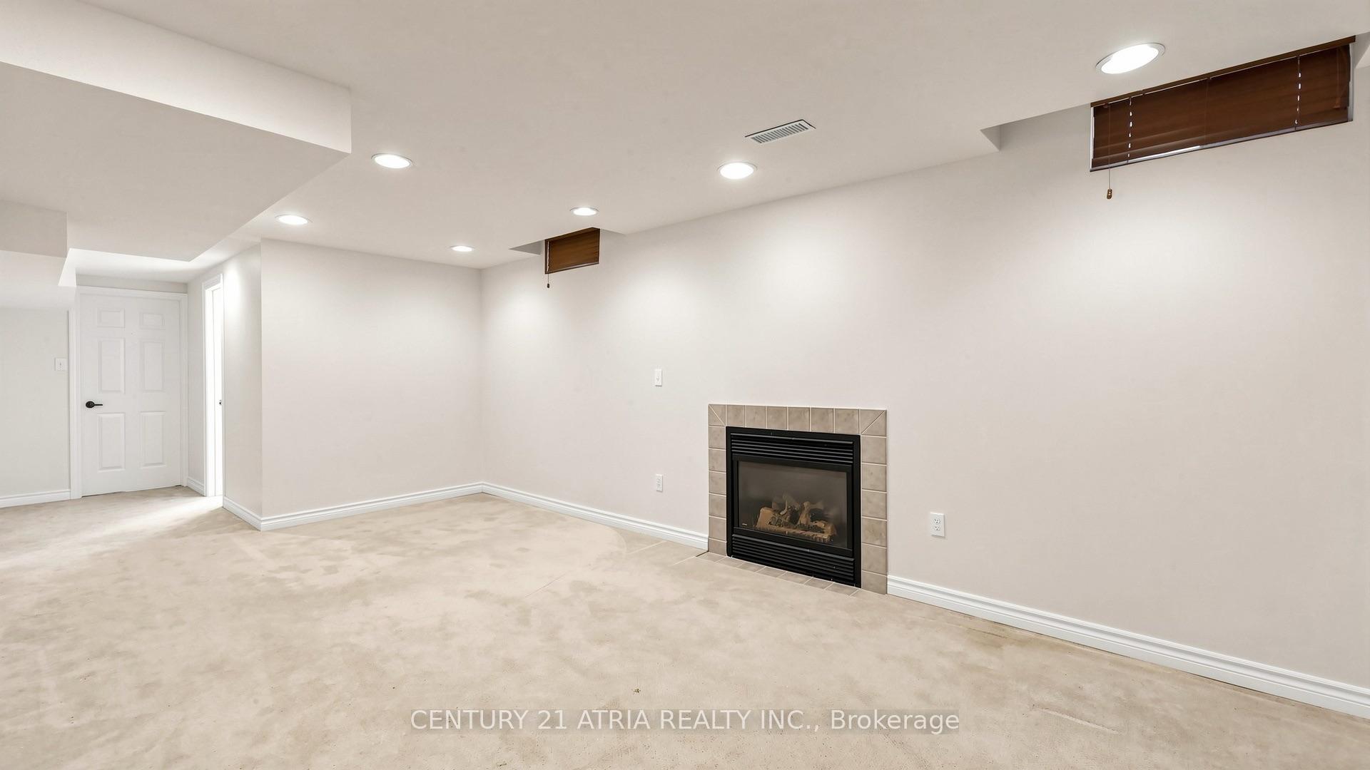 Photo 39 of 64 Alpine Crescent, Richmond Hill, Rouge Woods — HOMEH