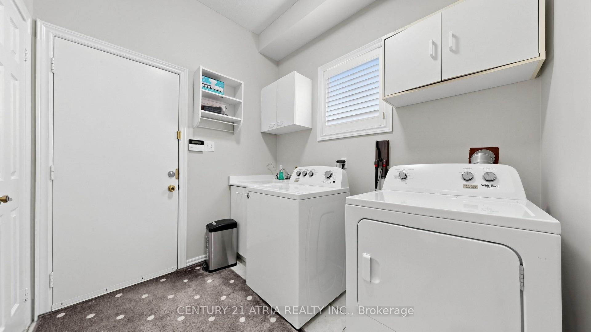 Photo 40 of 64 Alpine Crescent, Richmond Hill, Rouge Woods — HOMEH