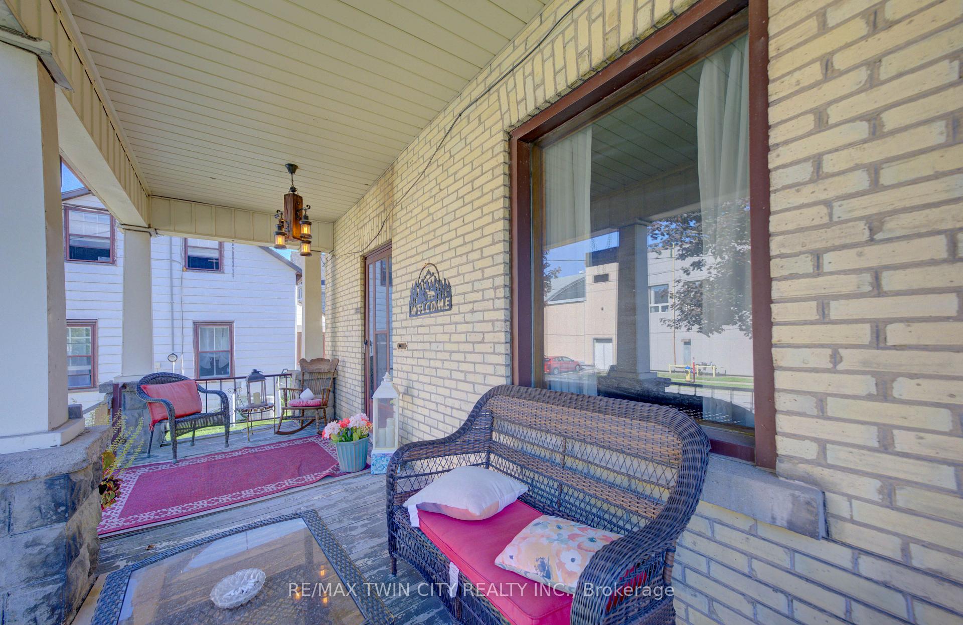 Photo 7 of 246 Jacob Street, Wilmot, New Hamburg — HOMEH