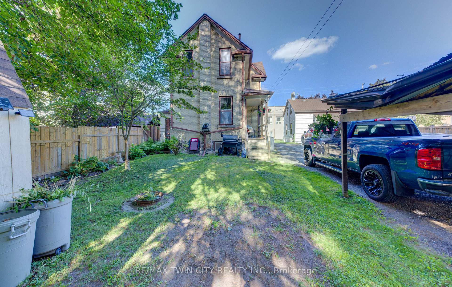 Photo 33 of 246 Jacob Street, Wilmot, New Hamburg — HOMEH