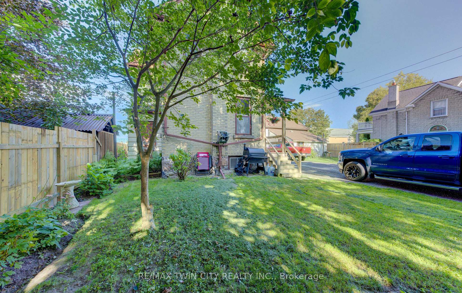 Photo 34 of 246 Jacob Street, Wilmot, New Hamburg — HOMEH