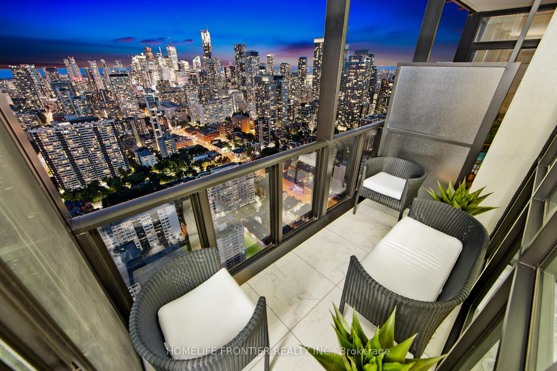 Photo 5 of Unit 4202, 101 Charles Street E, Toronto, Church-Yonge Corridor — HOMEH
