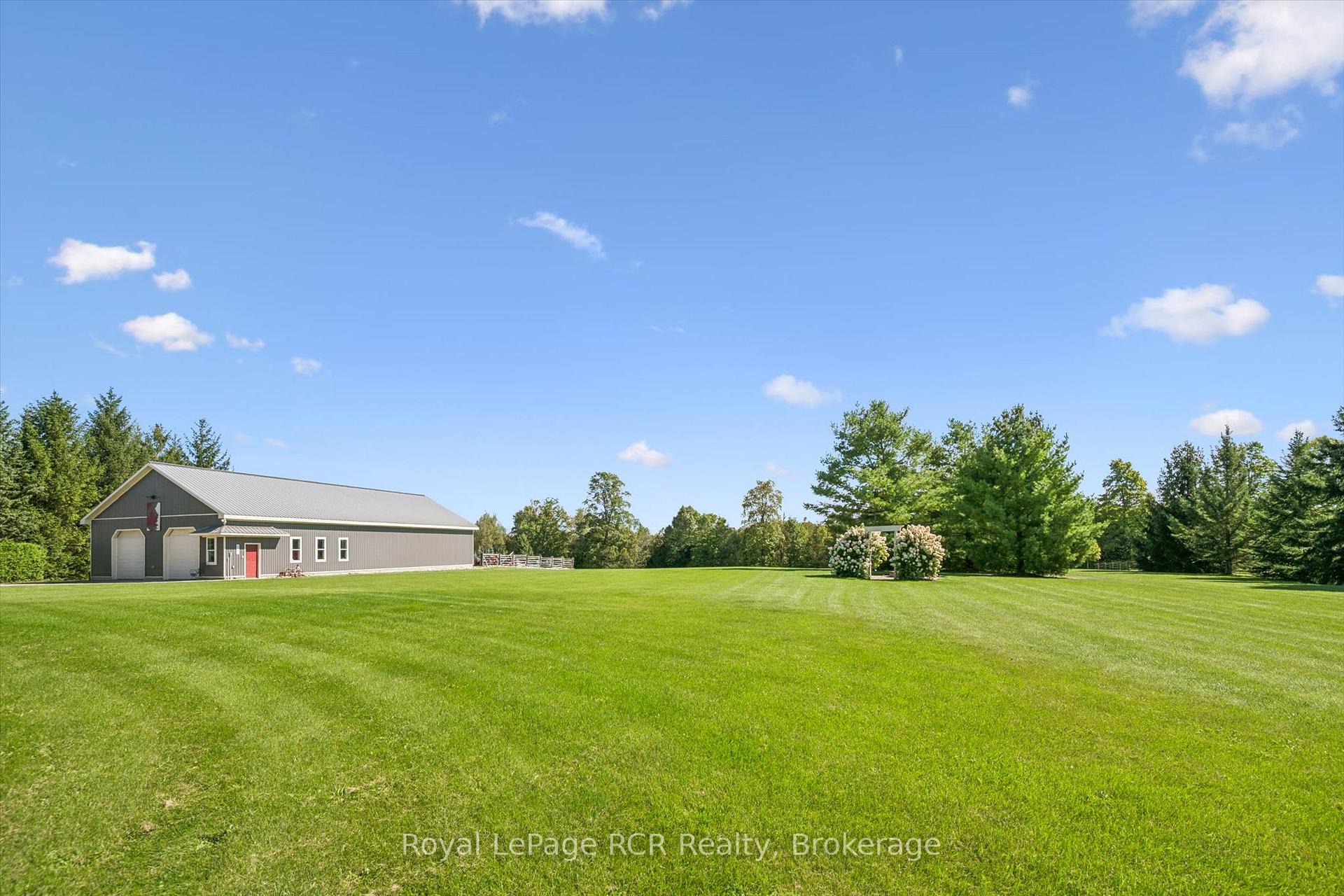 Photo 11 of 411491 Southgate 41 Side Road, Southgate — HOMEH
