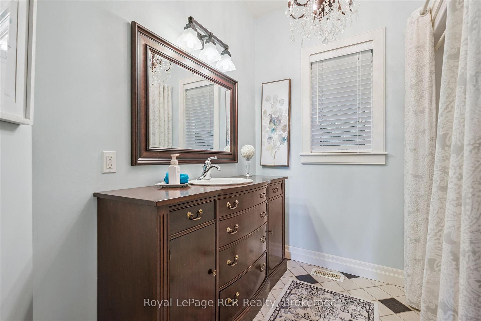 Photo 32 of 411491 Southgate 41 Side Road, Southgate — HOMEH