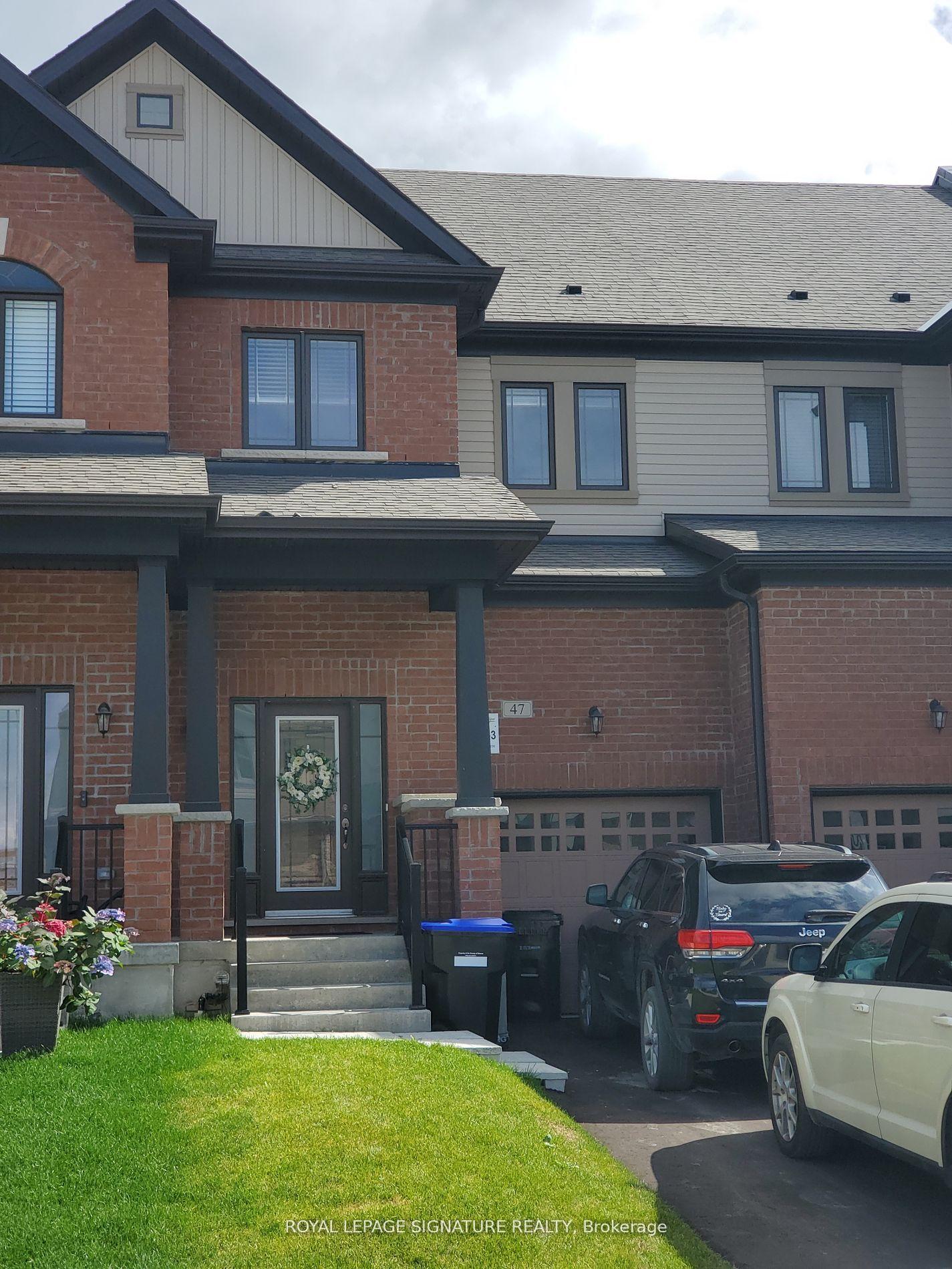 Photo 2 of 47 Lorne Thomas Place, New Tecumseth, Rural New Tecumseth — HOMEH