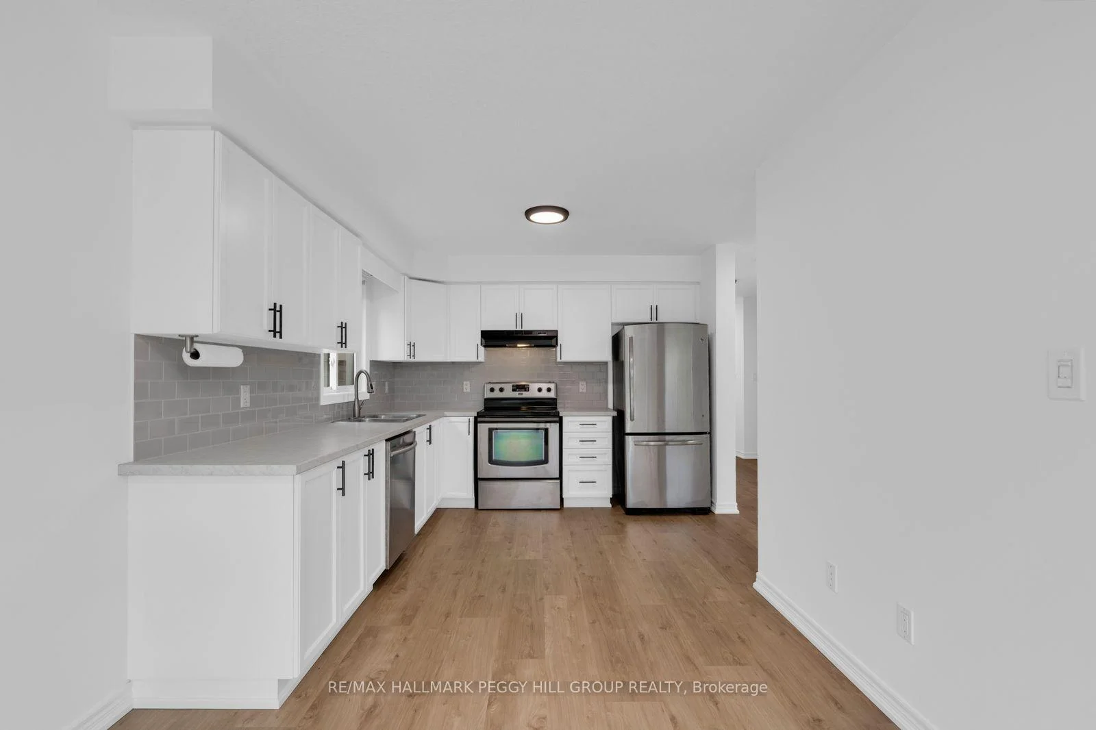 Photo 4 of 89 Connor Avenue, Collingwood — HOMEH