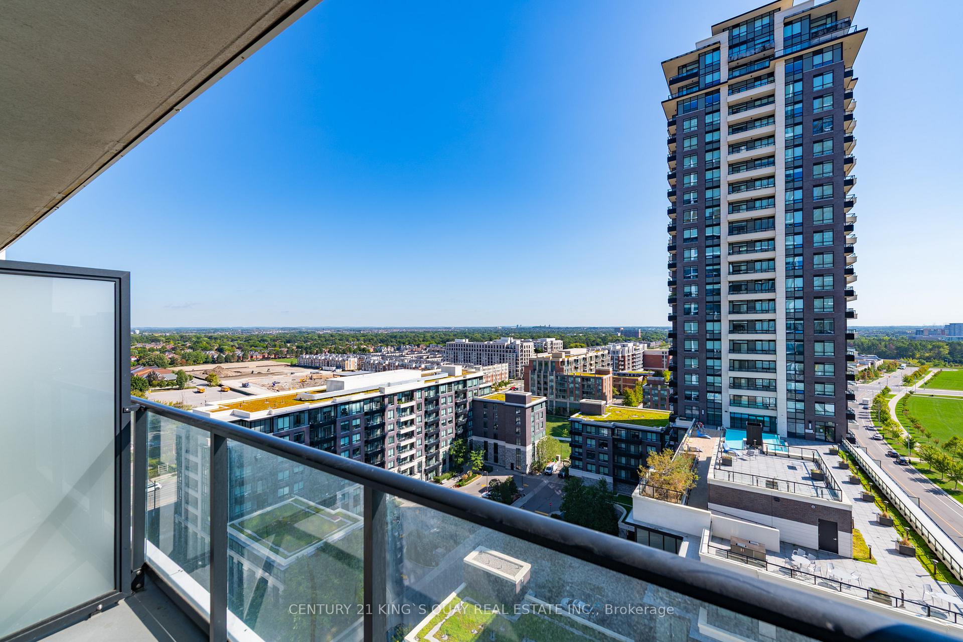 Photo 6 of Unit 1702, 18 Water Walk Drive, Markham, Unionville — HOMEH