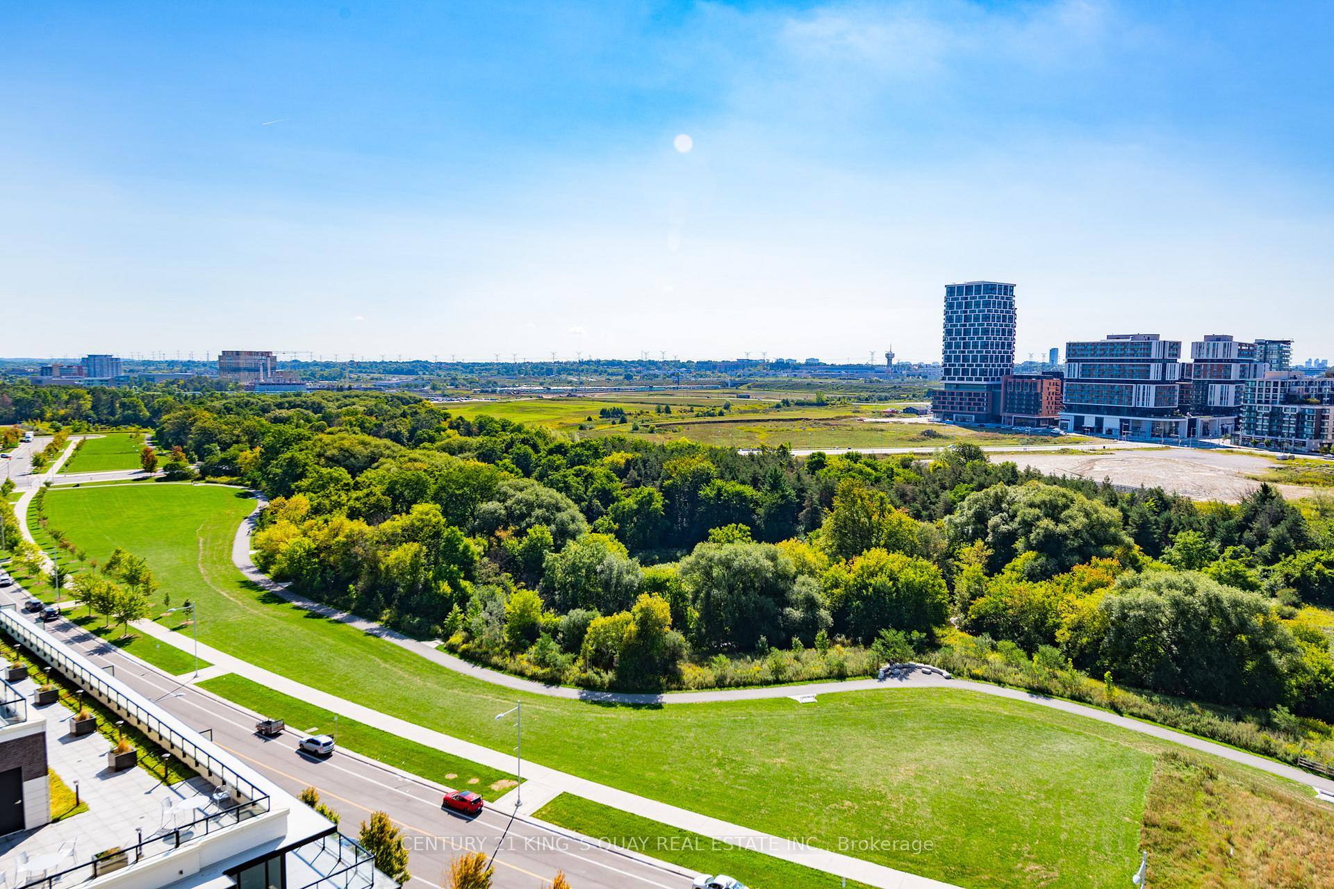 Photo 7 of Unit 1702, 18 Water Walk Drive, Markham, Unionville — HOMEH