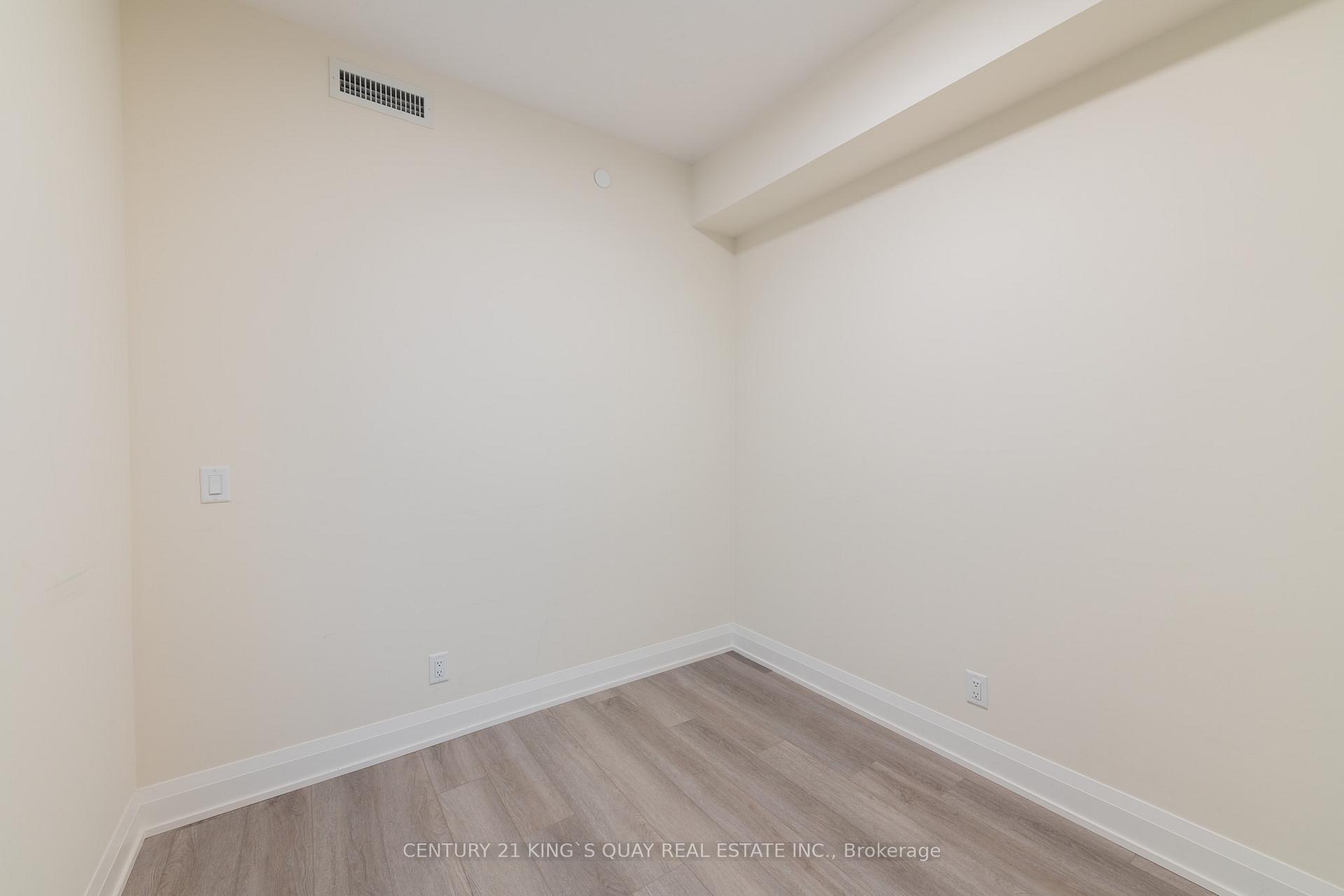 Photo 23 of Unit 1702, 18 Water Walk Drive, Markham, Unionville — HOMEH