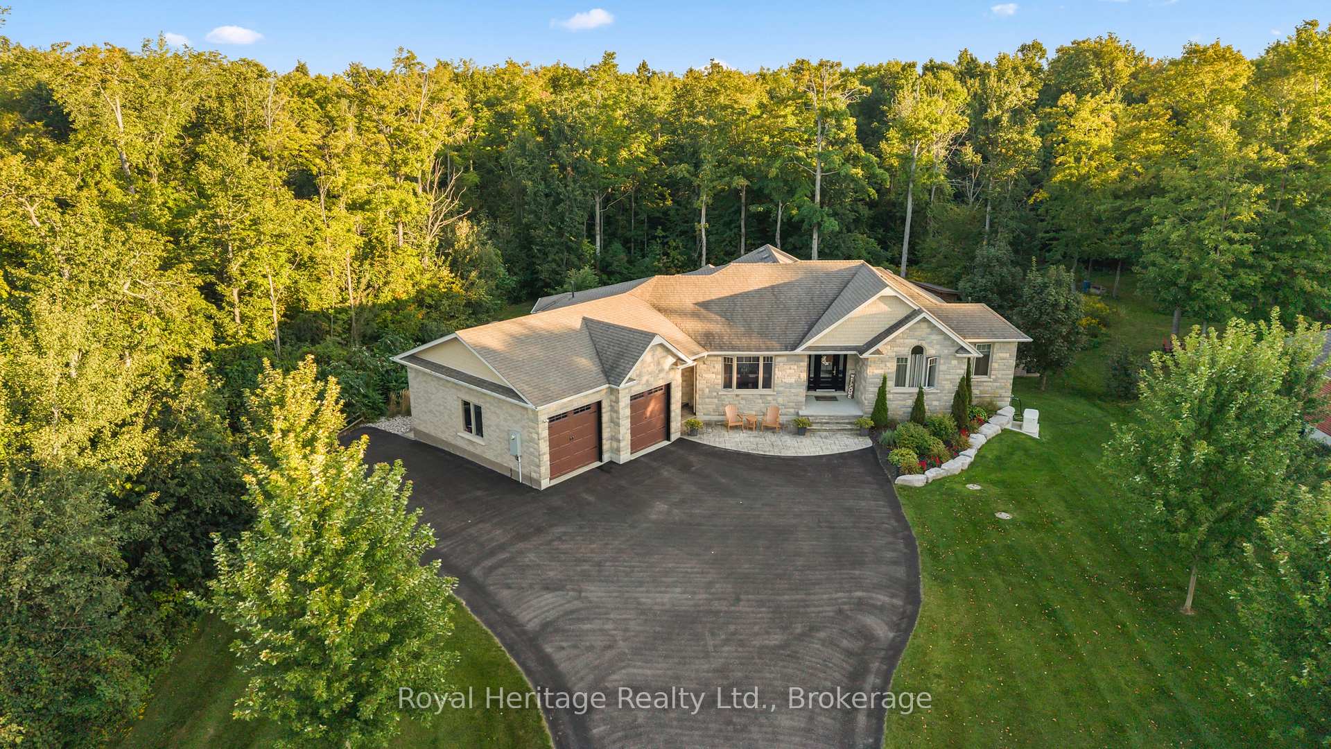 Photo 2 of 987 Sharpe Line, Cavan Monaghan, Cavan Twp — HOMEH