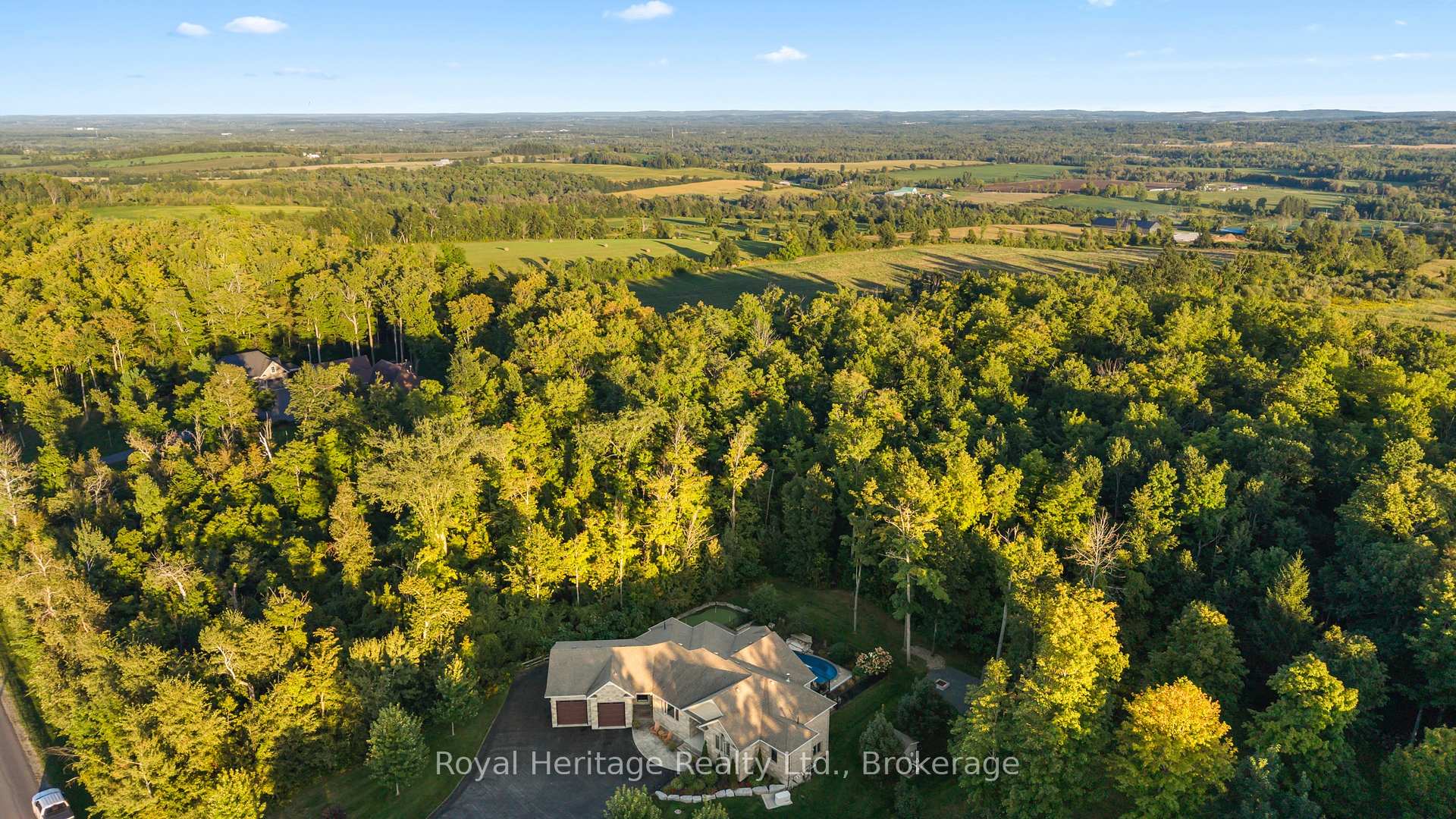 Photo 3 of 987 Sharpe Line, Cavan Monaghan, Cavan Twp — HOMEH