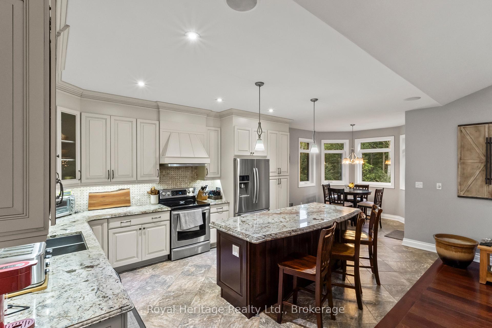 Photo 10 of 987 Sharpe Line, Cavan Monaghan, Cavan Twp — HOMEH