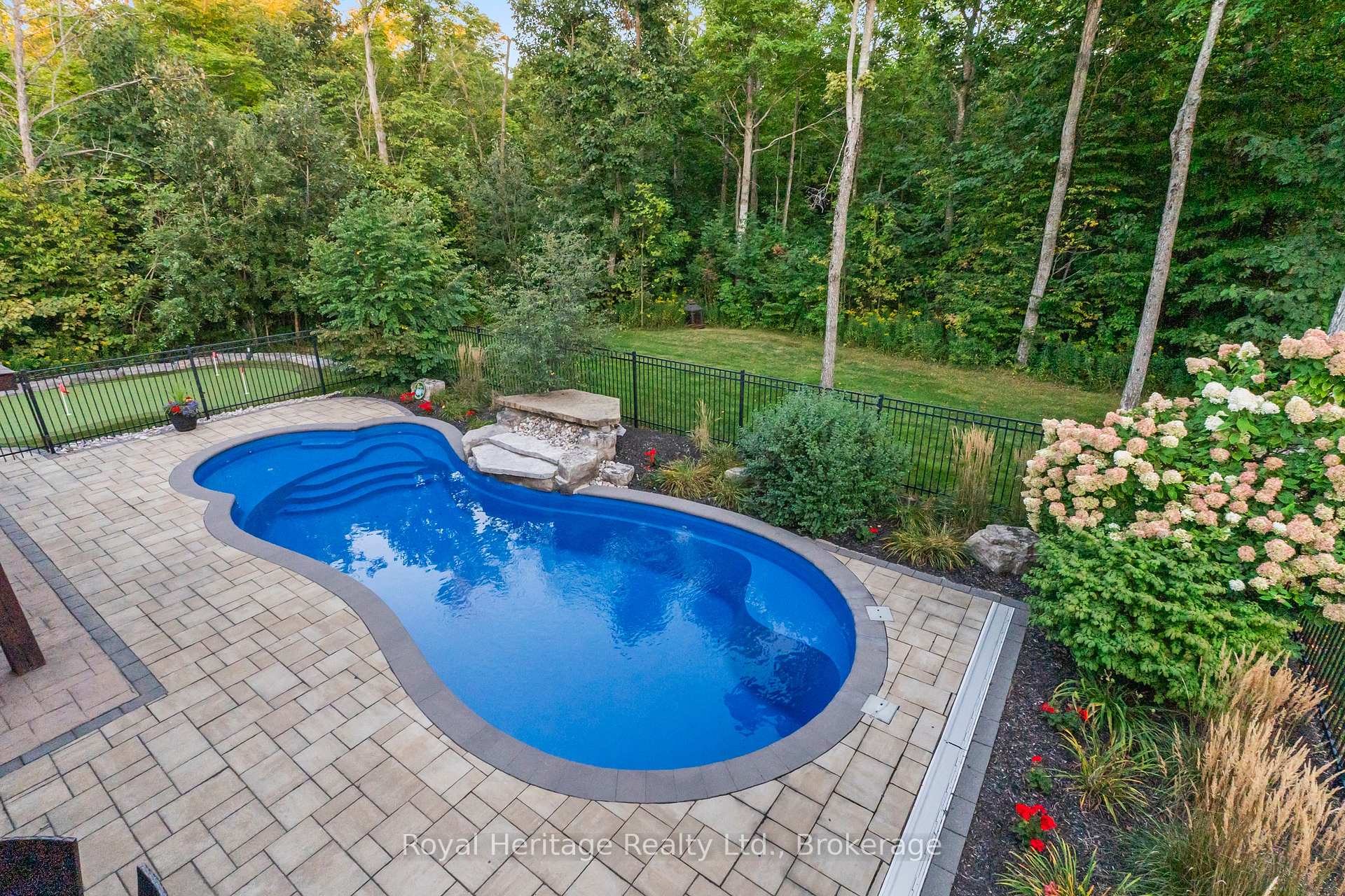 Photo 16 of 987 Sharpe Line, Cavan Monaghan, Cavan Twp — HOMEH