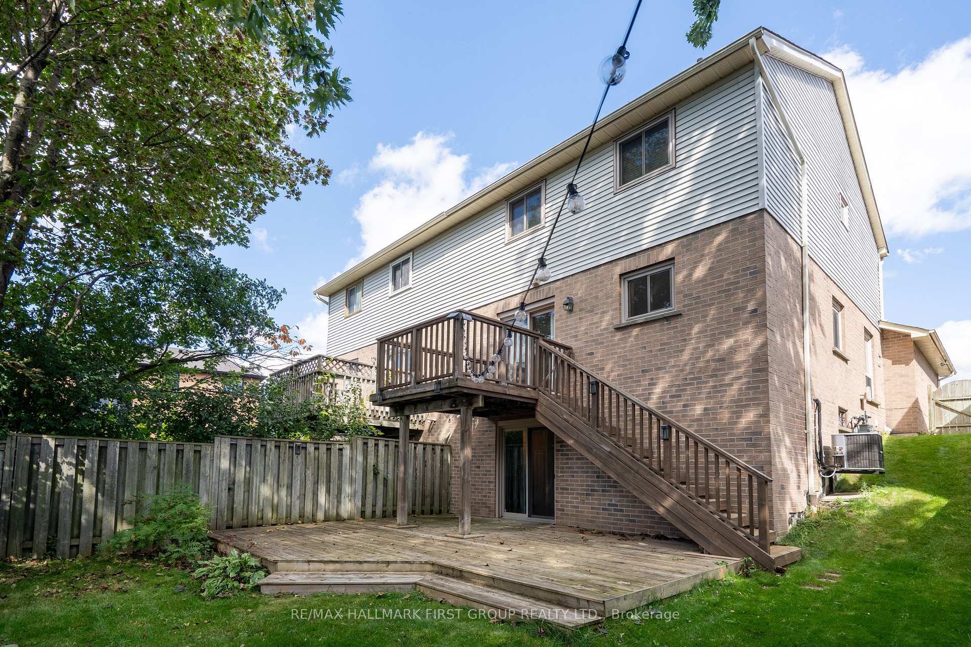 Photo 25 of 124 Humphrey Drive, Ajax, South West — HOMEH
