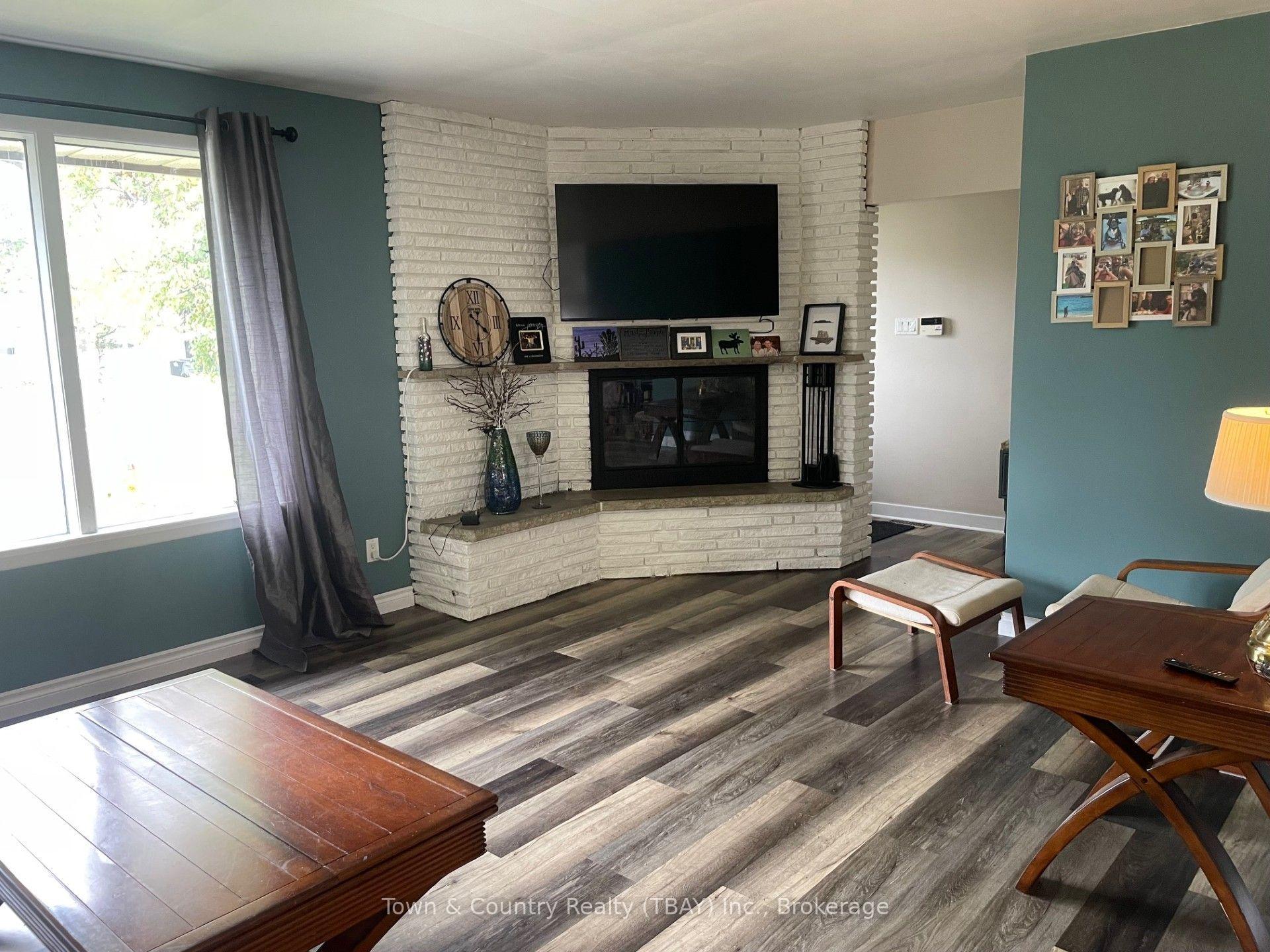 Photo 2 of 49 Melon Street, Thunder Bay, Grandview — HOMEH