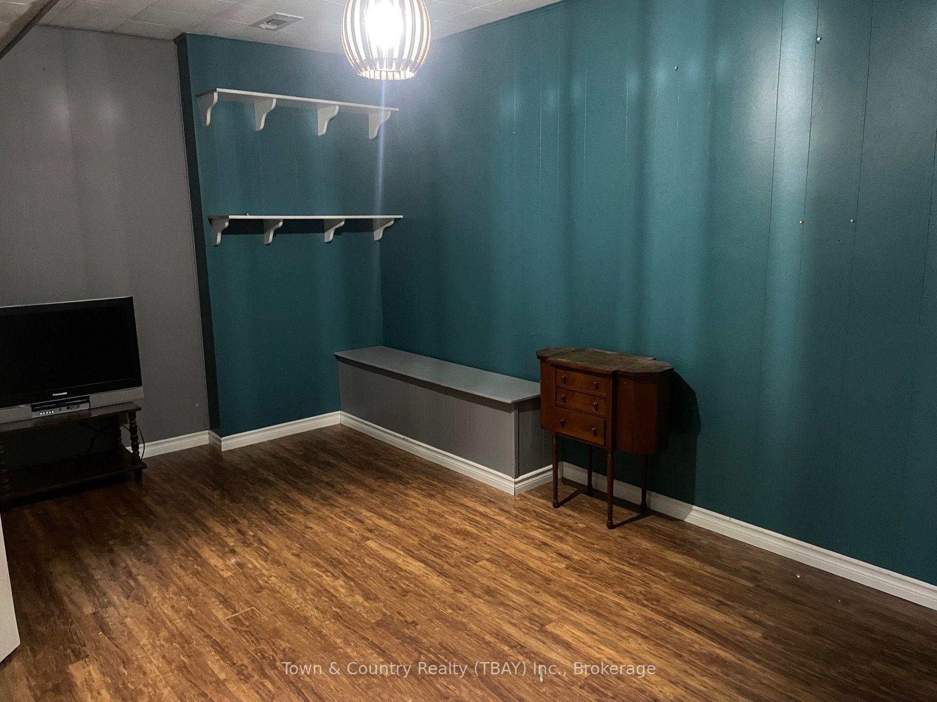 Photo 10 of 49 Melon Street, Thunder Bay, Grandview — HOMEH