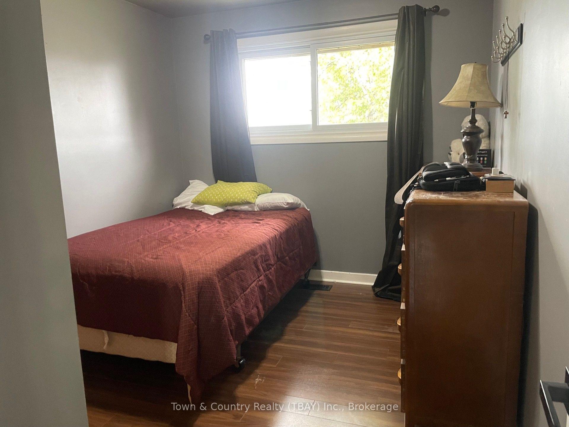 Photo 11 of 49 Melon Street, Thunder Bay, Grandview — HOMEH