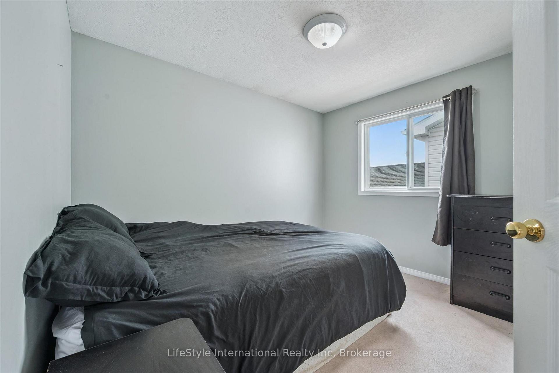 Photo 26 of 193 Deerpath Drive, Guelph, Willow West/Sugarbush/West Acres — HOMEH