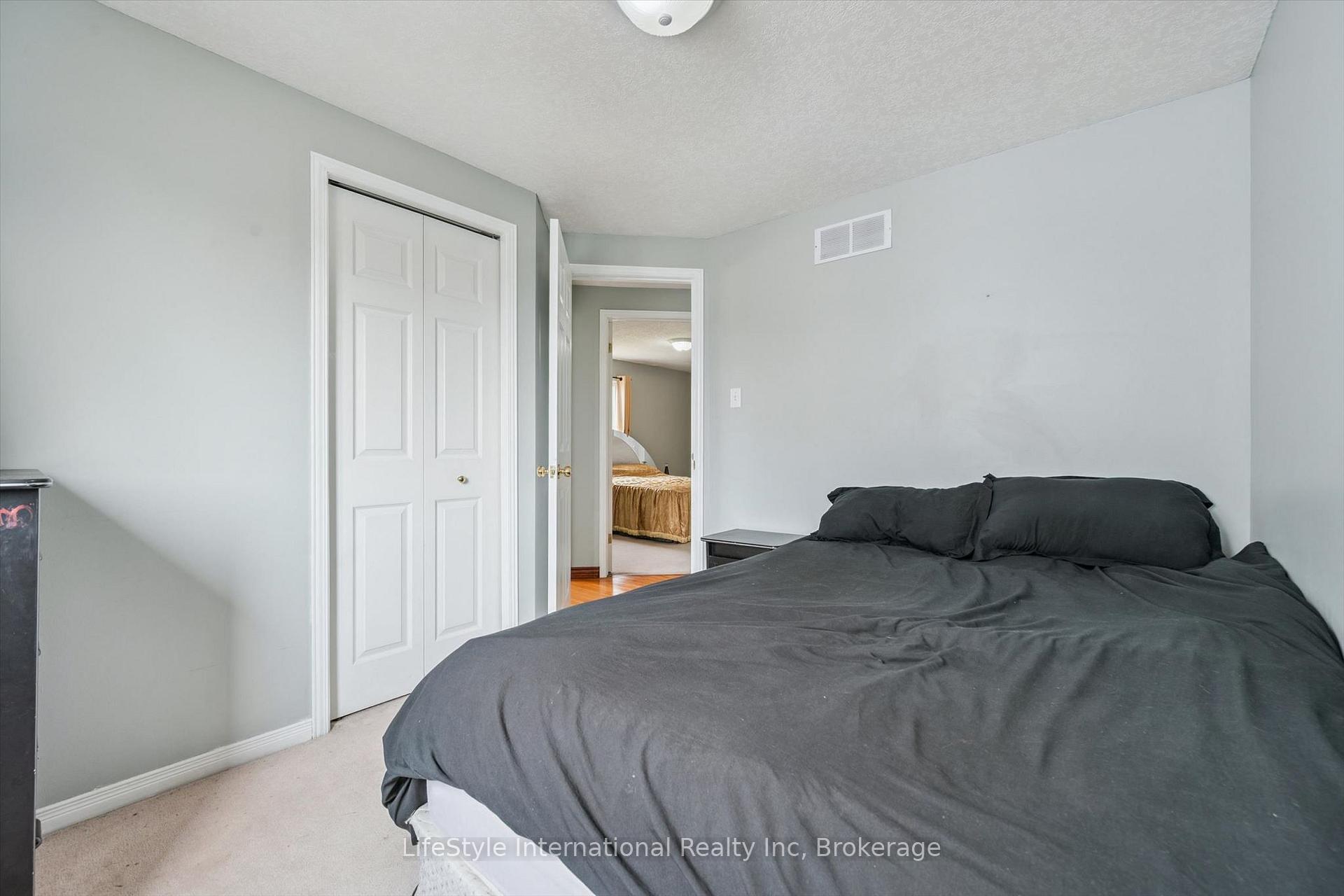 Photo 27 of 193 Deerpath Drive, Guelph, Willow West/Sugarbush/West Acres — HOMEH