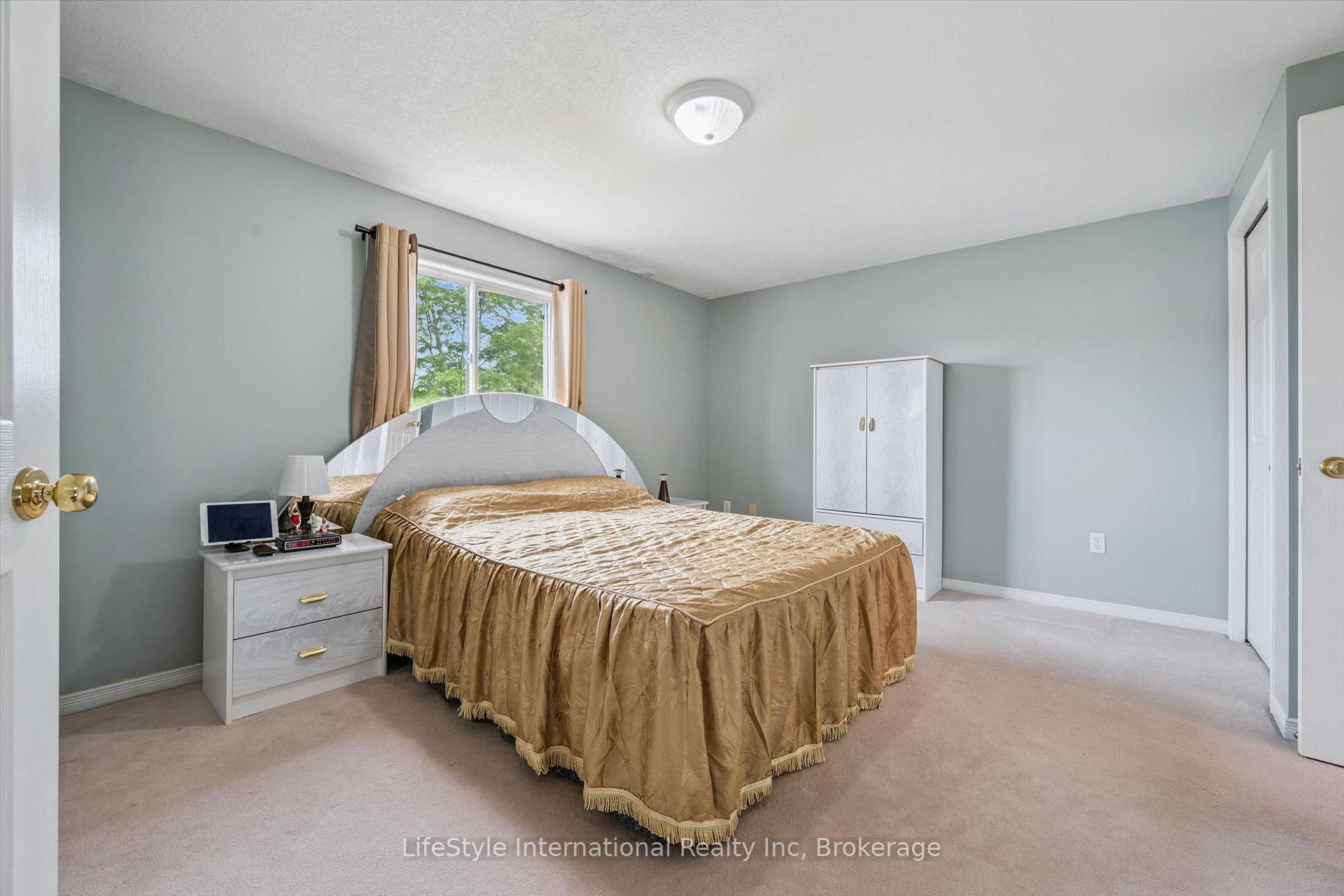 Photo 29 of 193 Deerpath Drive, Guelph, Willow West/Sugarbush/West Acres — HOMEH