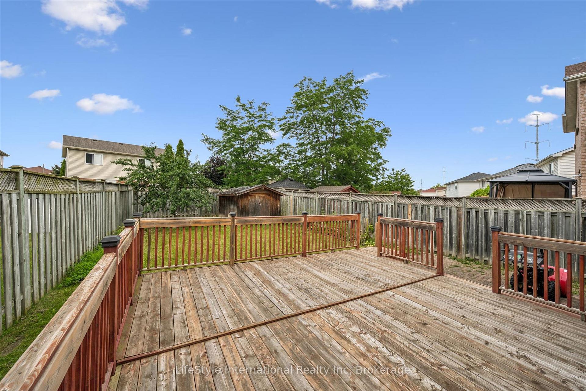 Photo 36 of 193 Deerpath Drive, Guelph, Willow West/Sugarbush/West Acres — HOMEH