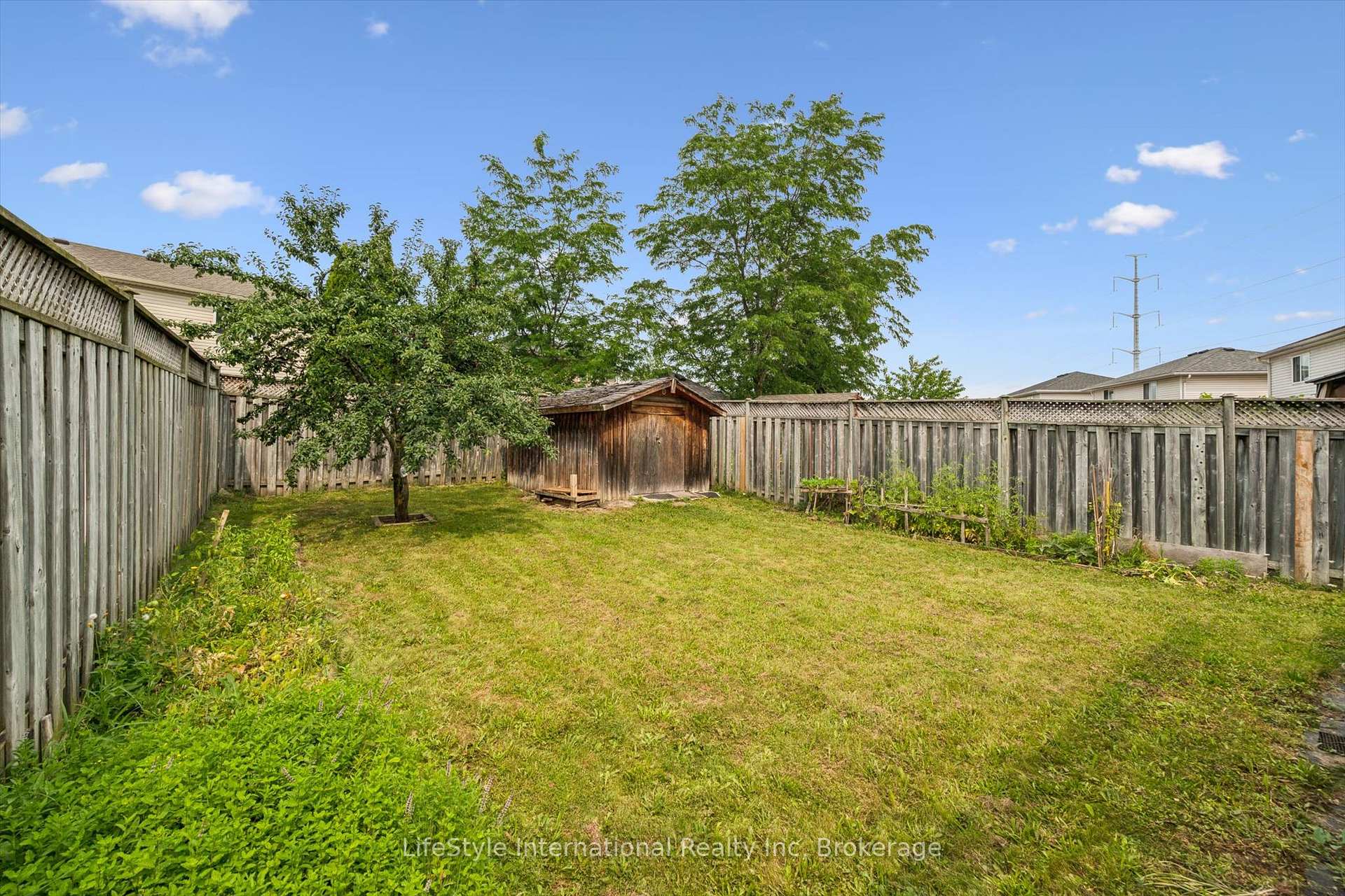 Photo 40 of 193 Deerpath Drive, Guelph, Willow West/Sugarbush/West Acres — HOMEH