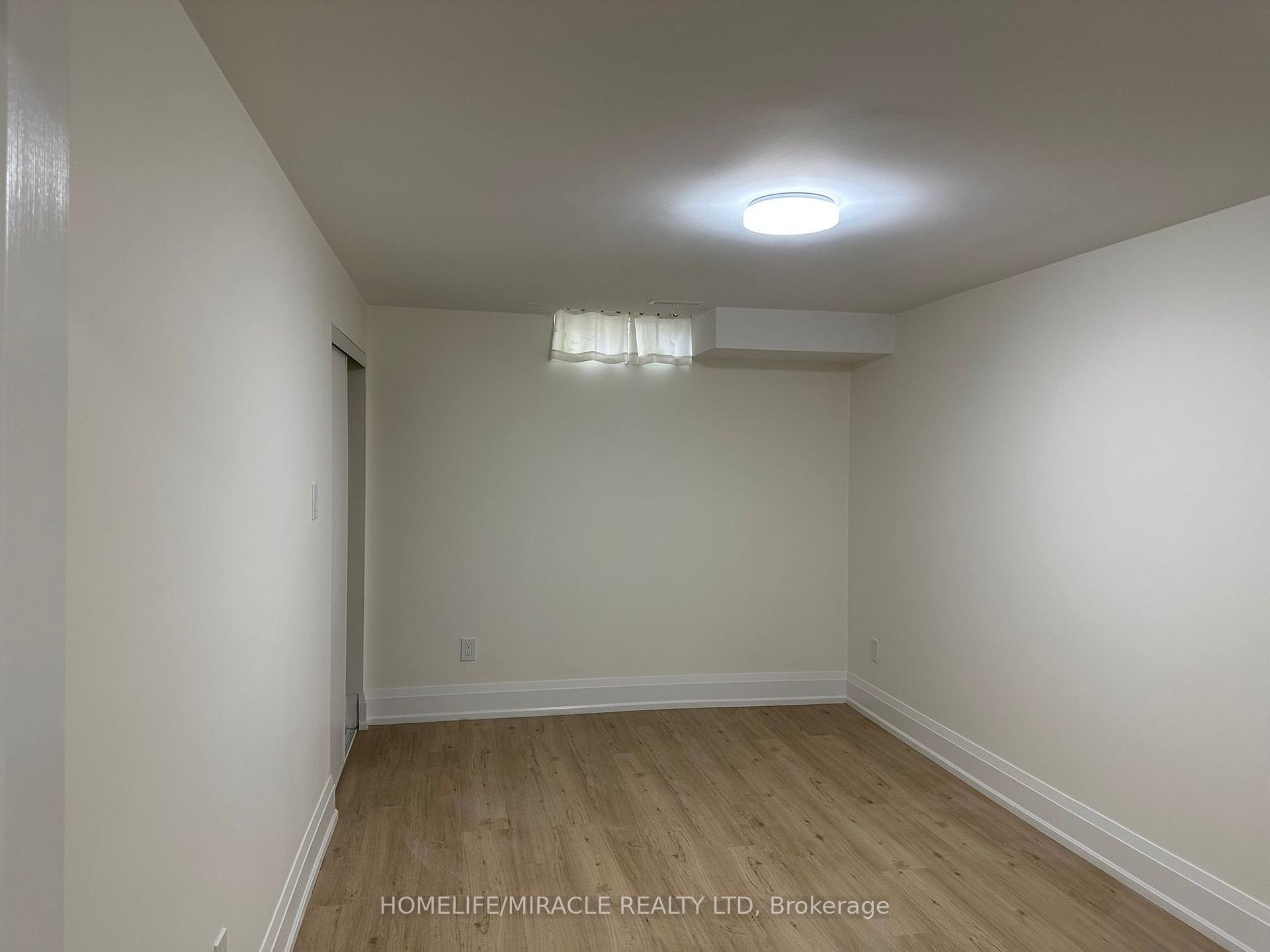 Photo 18 of 11 Cresswell Drive, Brampton, Fletcher's West — HOMEH