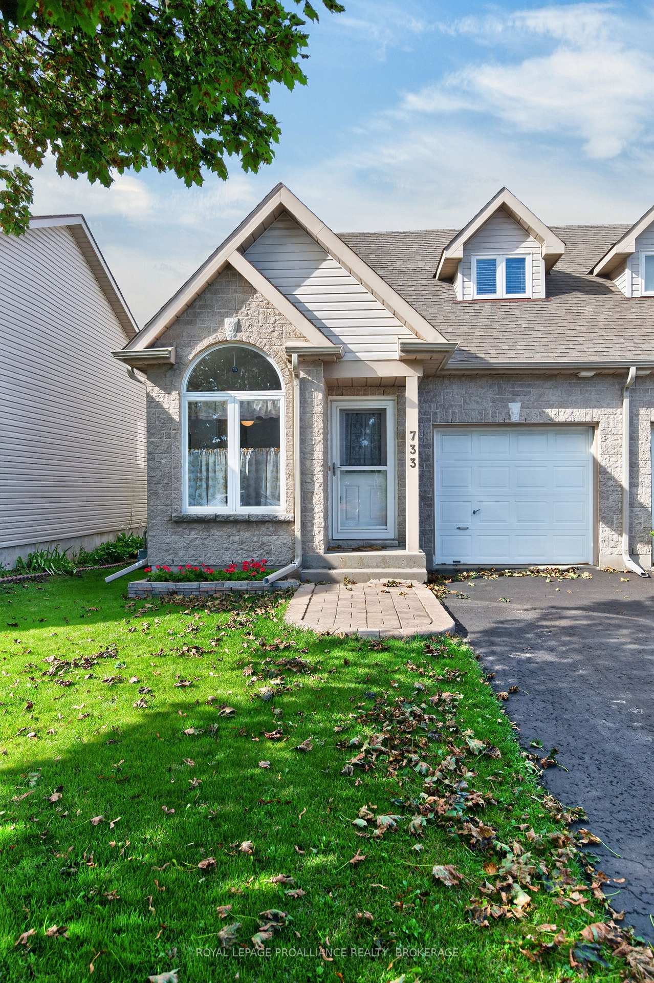 Photo 1 of 733 Shires Way, Kingston, East Gardiners Rd — HOMEH