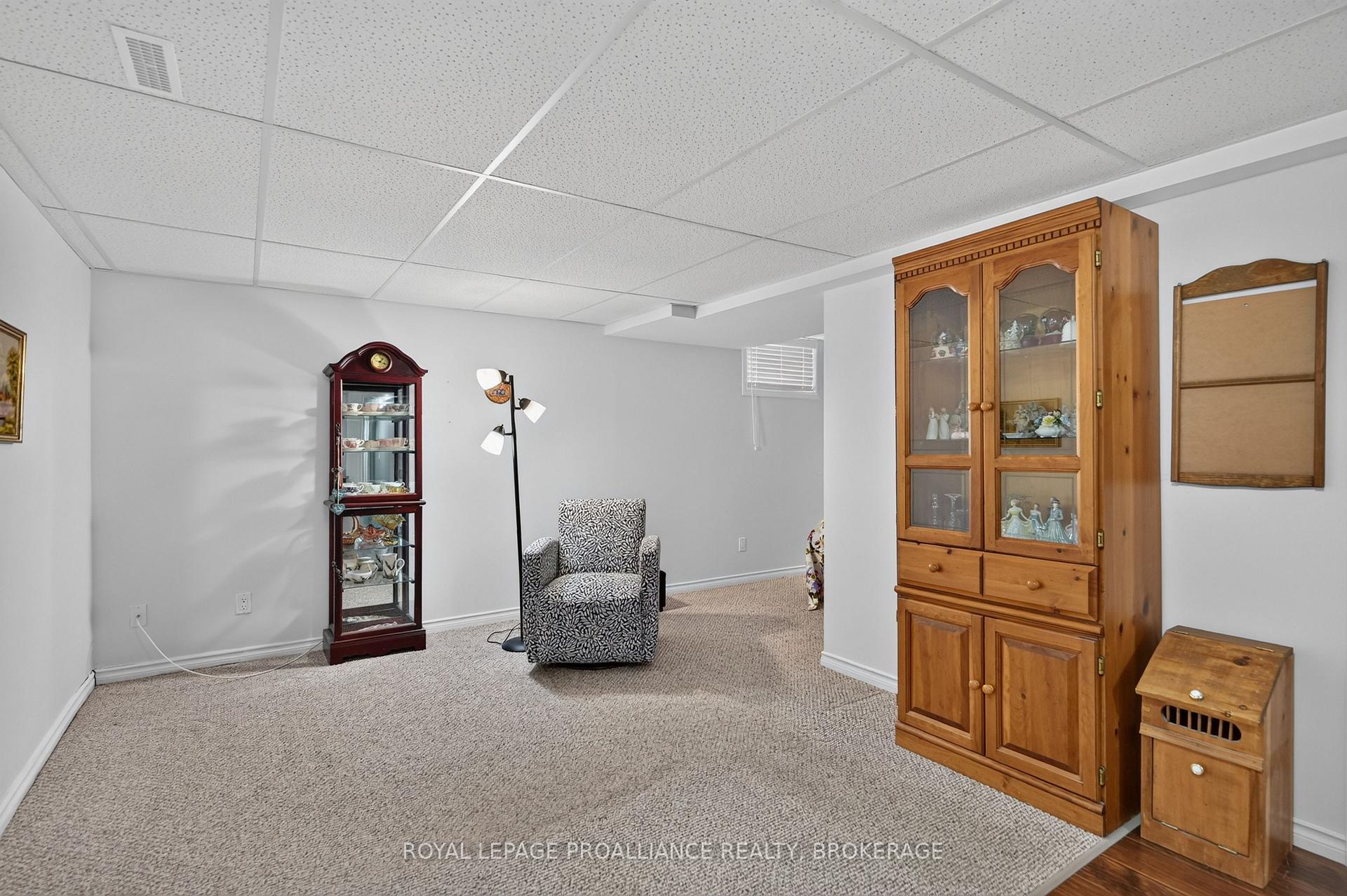 Photo 19 of 733 Shires Way, Kingston, East Gardiners Rd — HOMEH