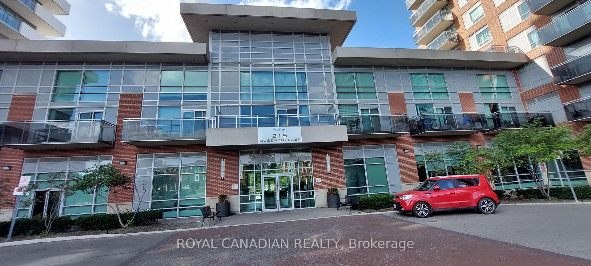 Photo 2 of Unit 1411, 215 Queen Street E, Brampton, Queen Street Corridor — HOMEH