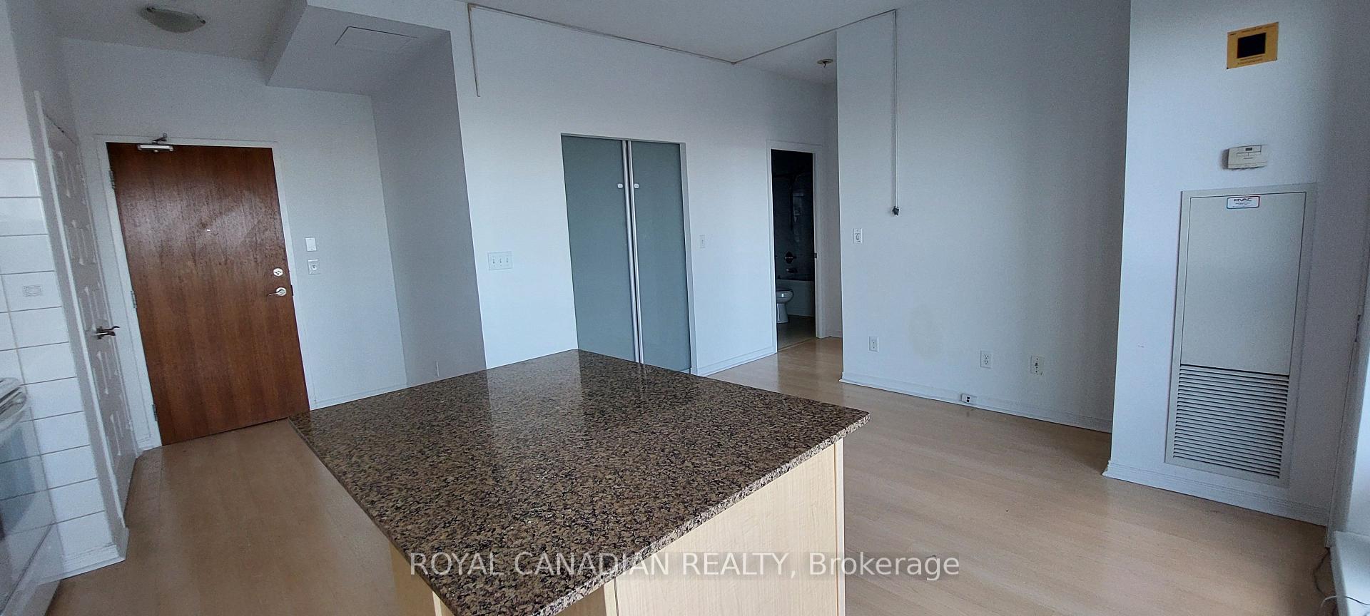 Photo 9 of Unit 1411, 215 Queen Street E, Brampton, Queen Street Corridor — HOMEH