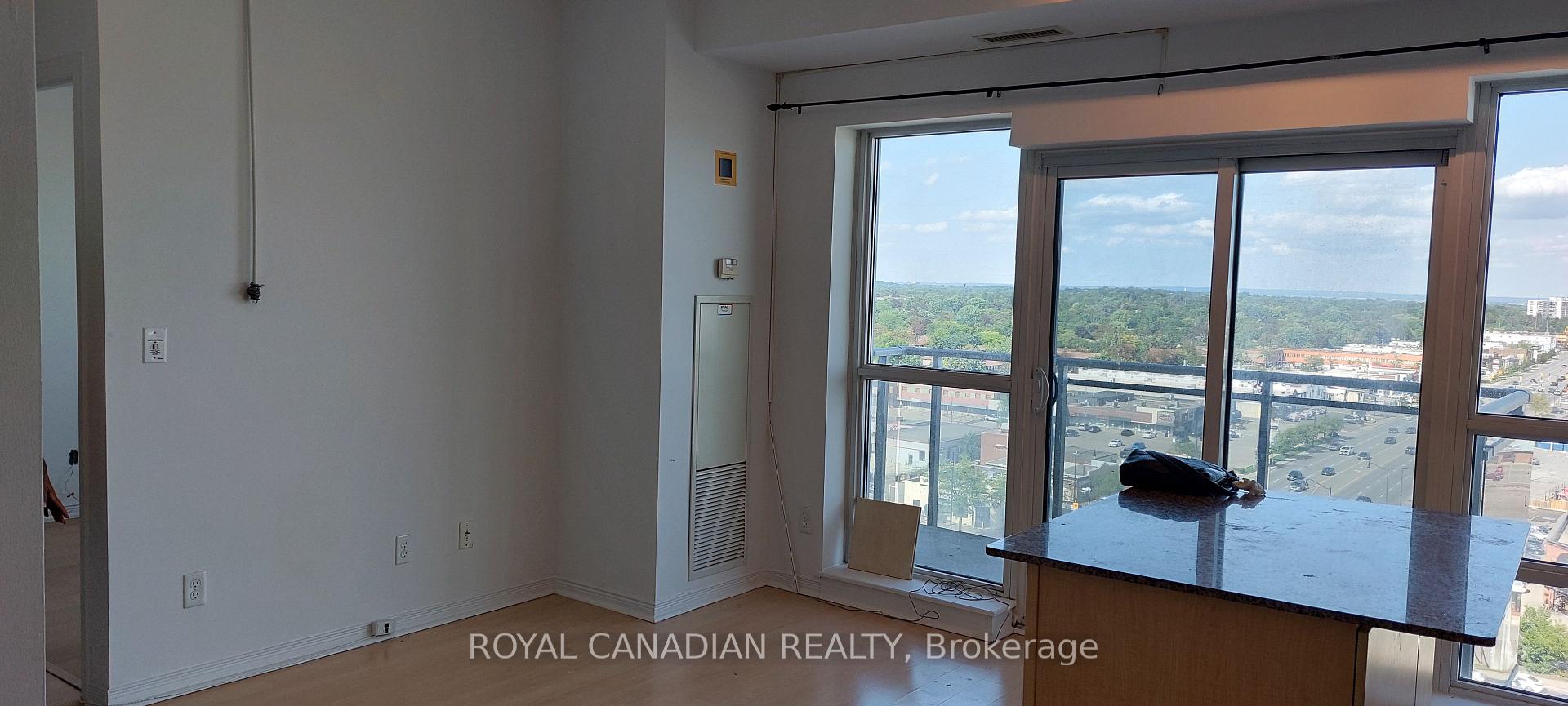 Photo 12 of Unit 1411, 215 Queen Street E, Brampton, Queen Street Corridor — HOMEH