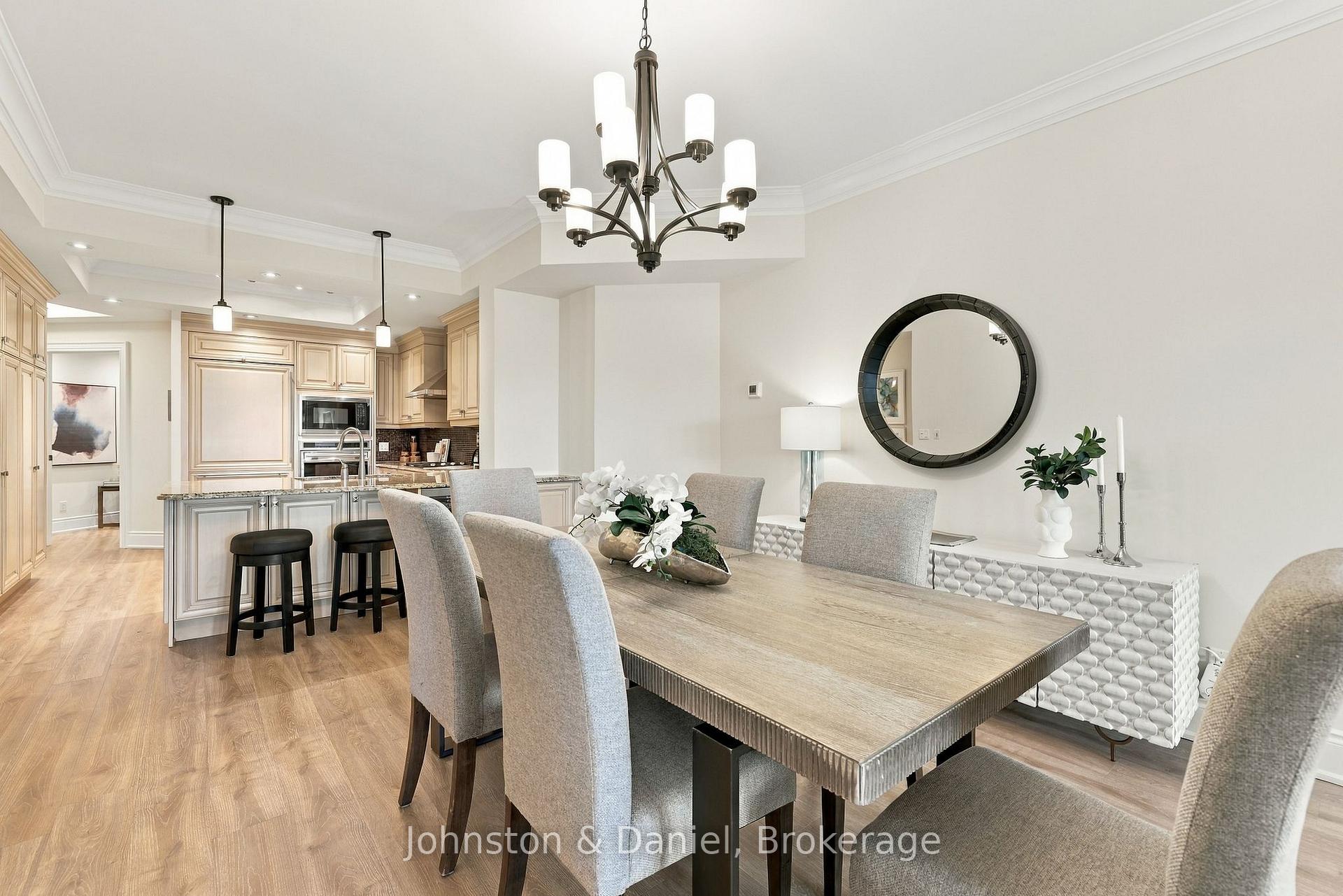 Photo 7 of Unit 303, 1717 Avenue Road, Toronto, Bedford Park-Nortown — HOMEH
