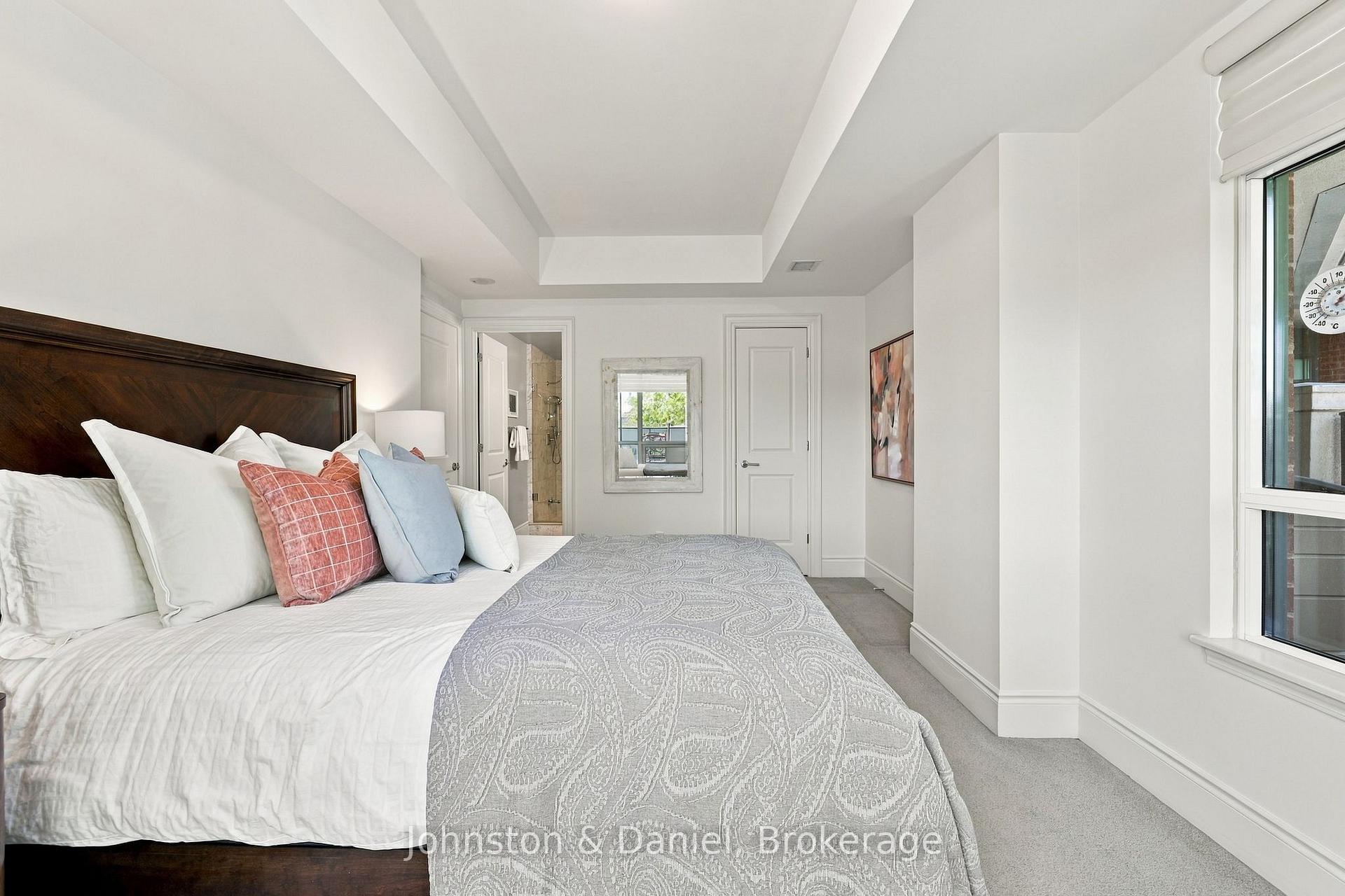 Photo 17 of Unit 303, 1717 Avenue Road, Toronto, Bedford Park-Nortown — HOMEH