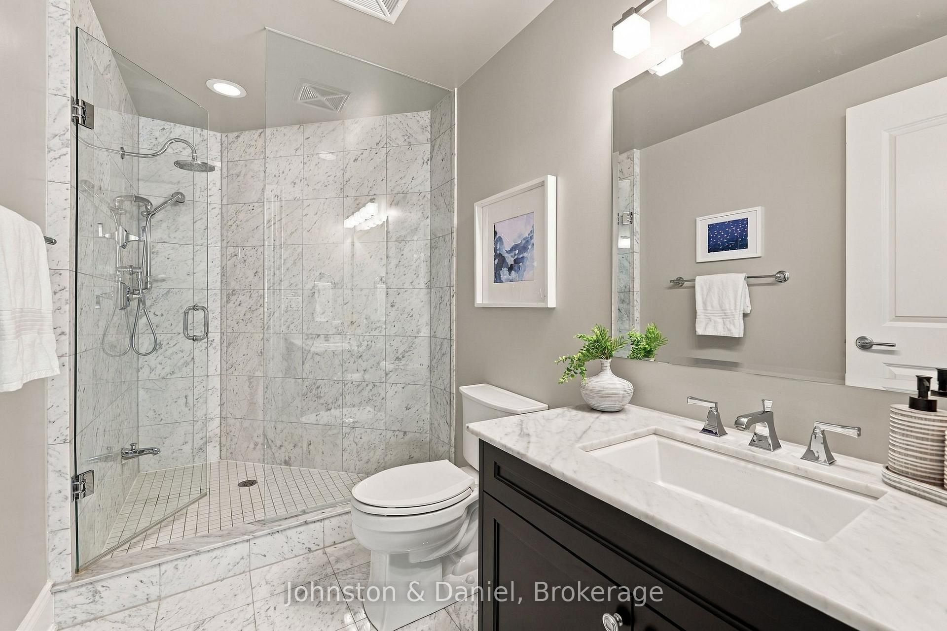 Photo 18 of Unit 303, 1717 Avenue Road, Toronto, Bedford Park-Nortown — HOMEH