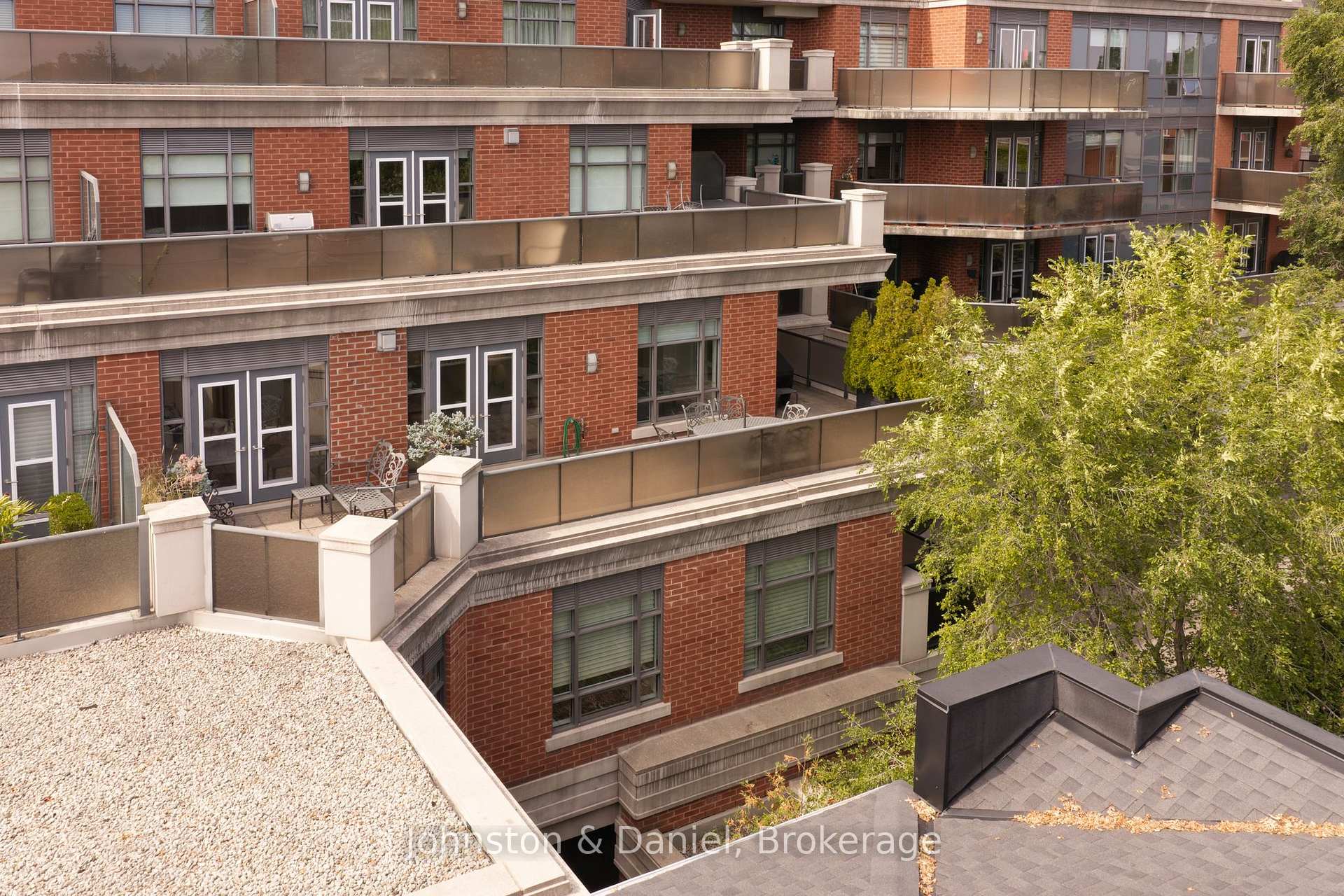 Photo 36 of Unit 303, 1717 Avenue Road, Toronto, Bedford Park-Nortown — HOMEH