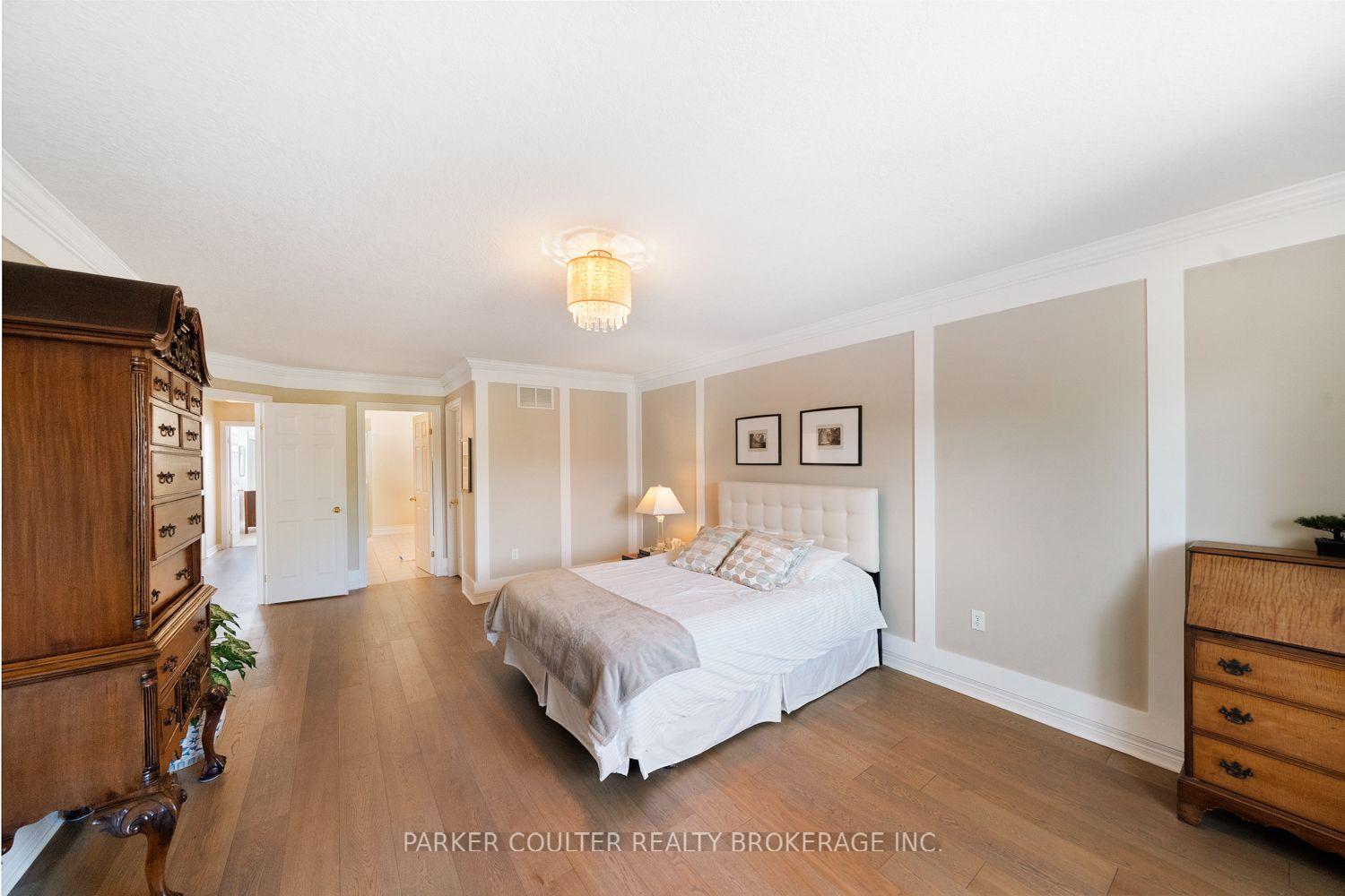 Photo 28 of 71 Balmoral Place, Barrie, Innis-Shore — HOMEH