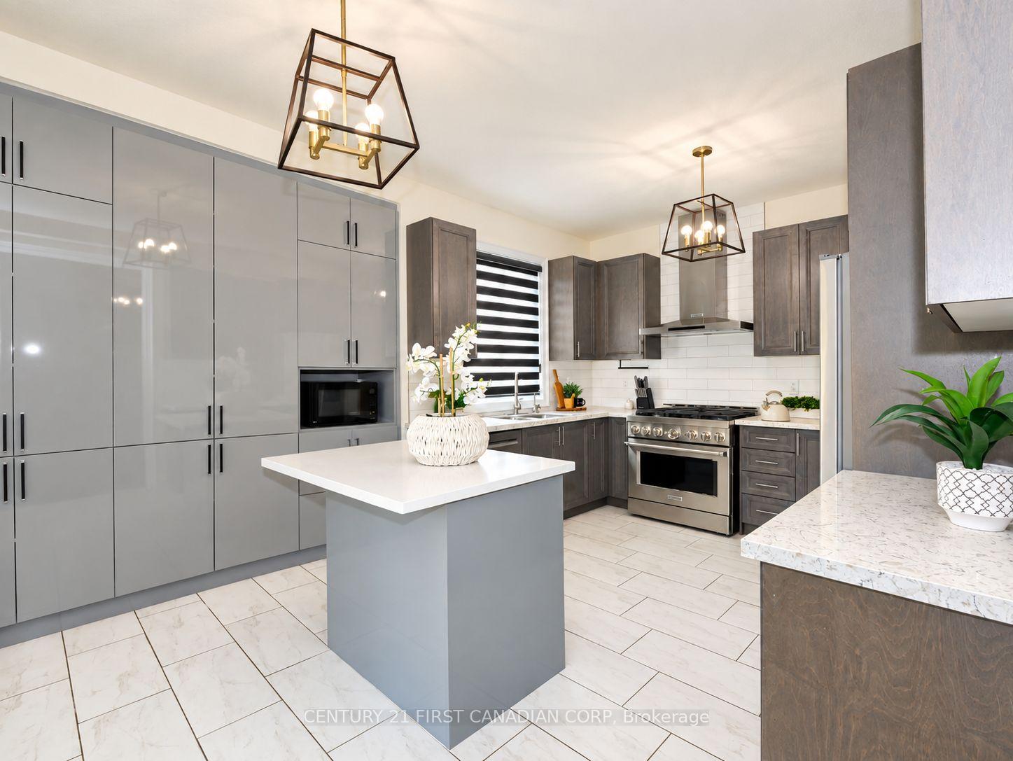 Photo 21 of 36 Seaton Crescent, Tillsonburg — HOMEH