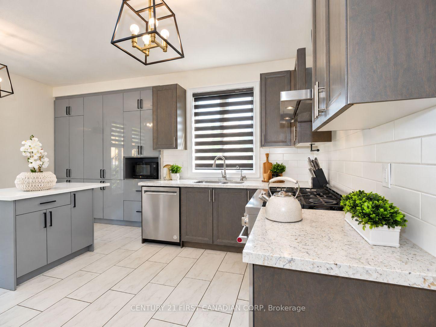 Photo 23 of 36 Seaton Crescent, Tillsonburg — HOMEH